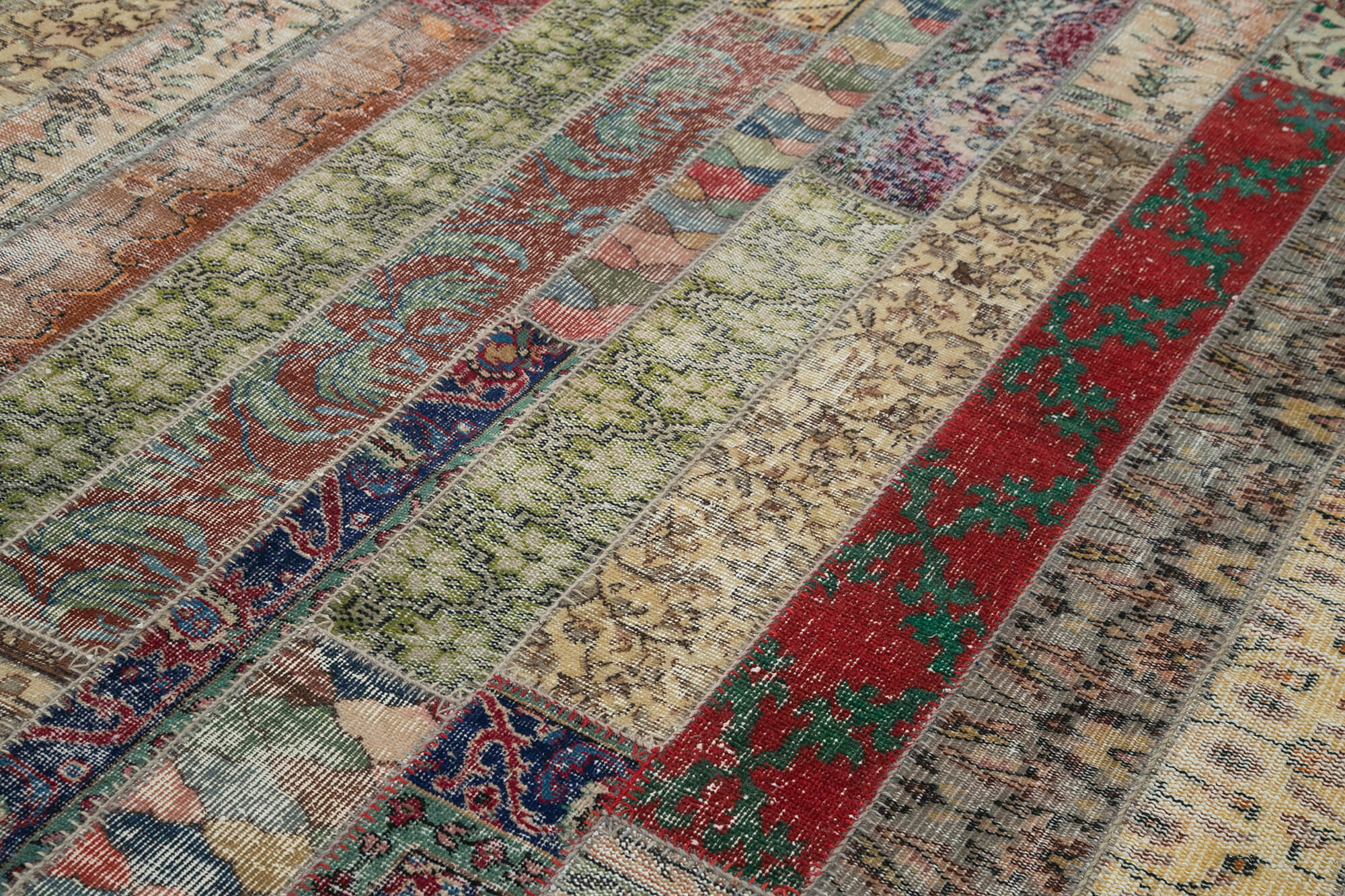 Handmade Patchwork Rug - Kirk Yama Grey Cotton Wool Vintage Area Rug 6'8" x 9'9"