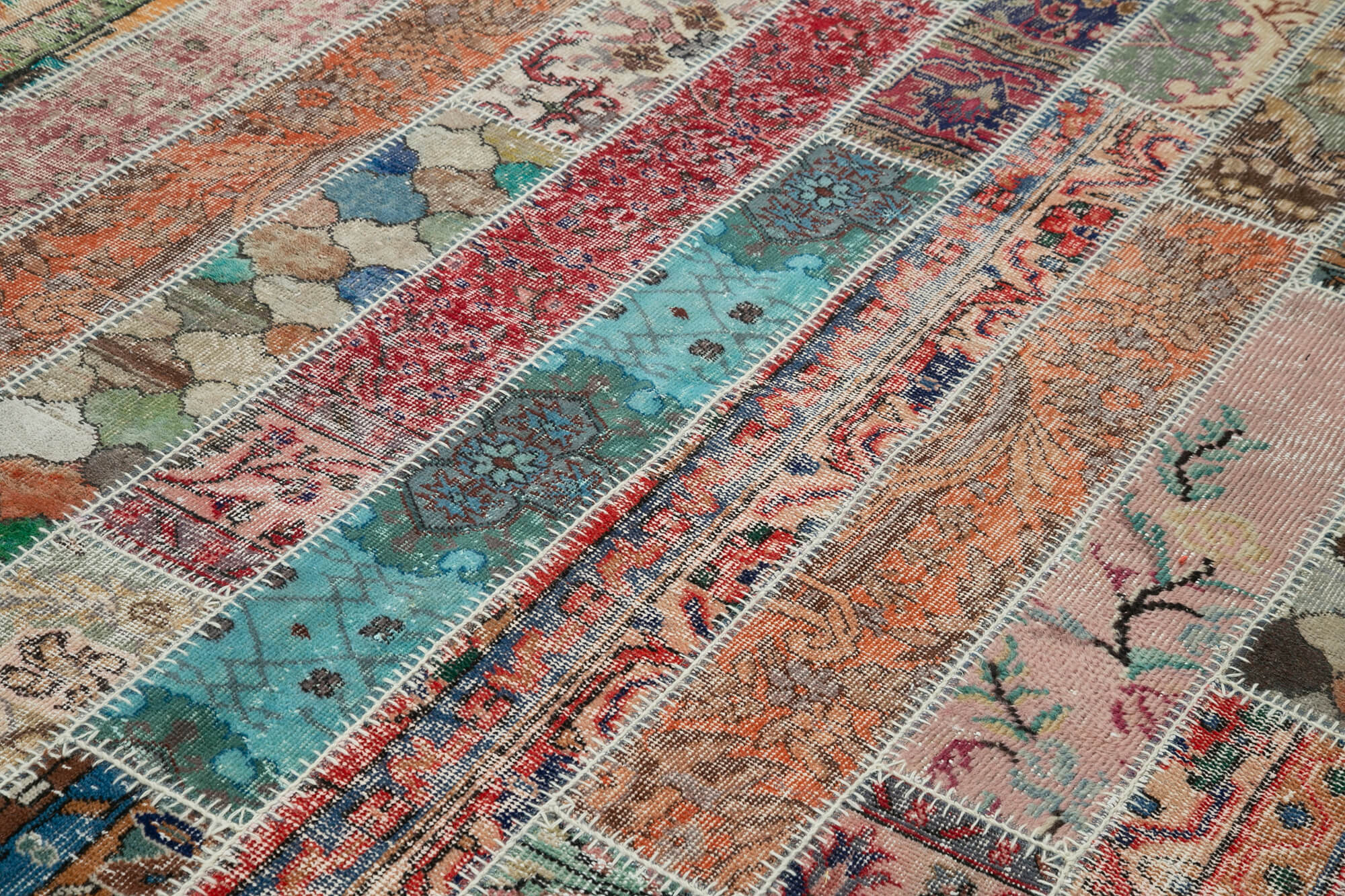 Handmade Wool Area Rug - Kirk Yama Grey Patchwork Carpet 6x10 Feet Rug