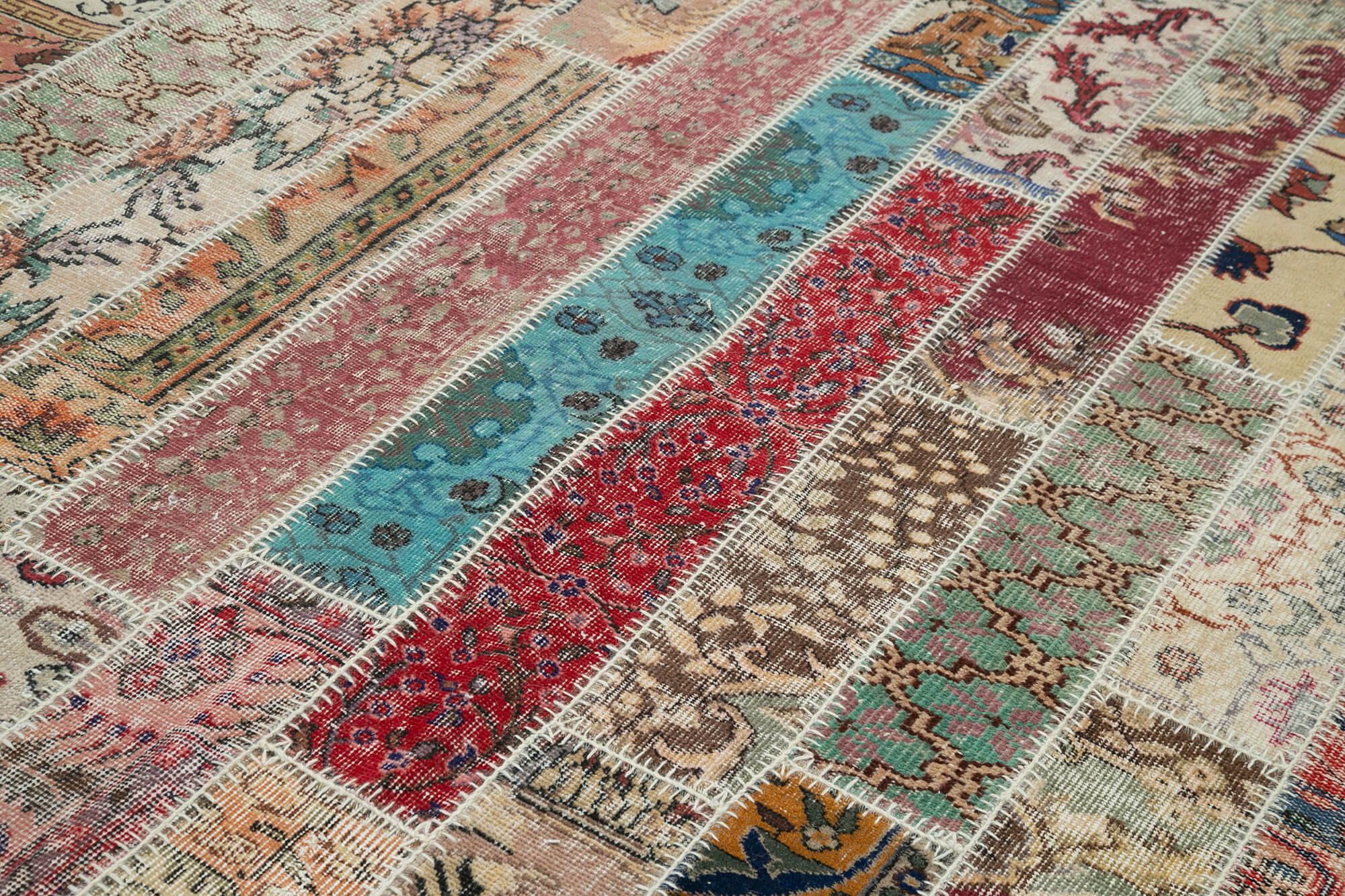 Handmade Patchwork Rug – Kirk Yama Grey Cotton Wool Vintage Area Rug 6'9''x10'