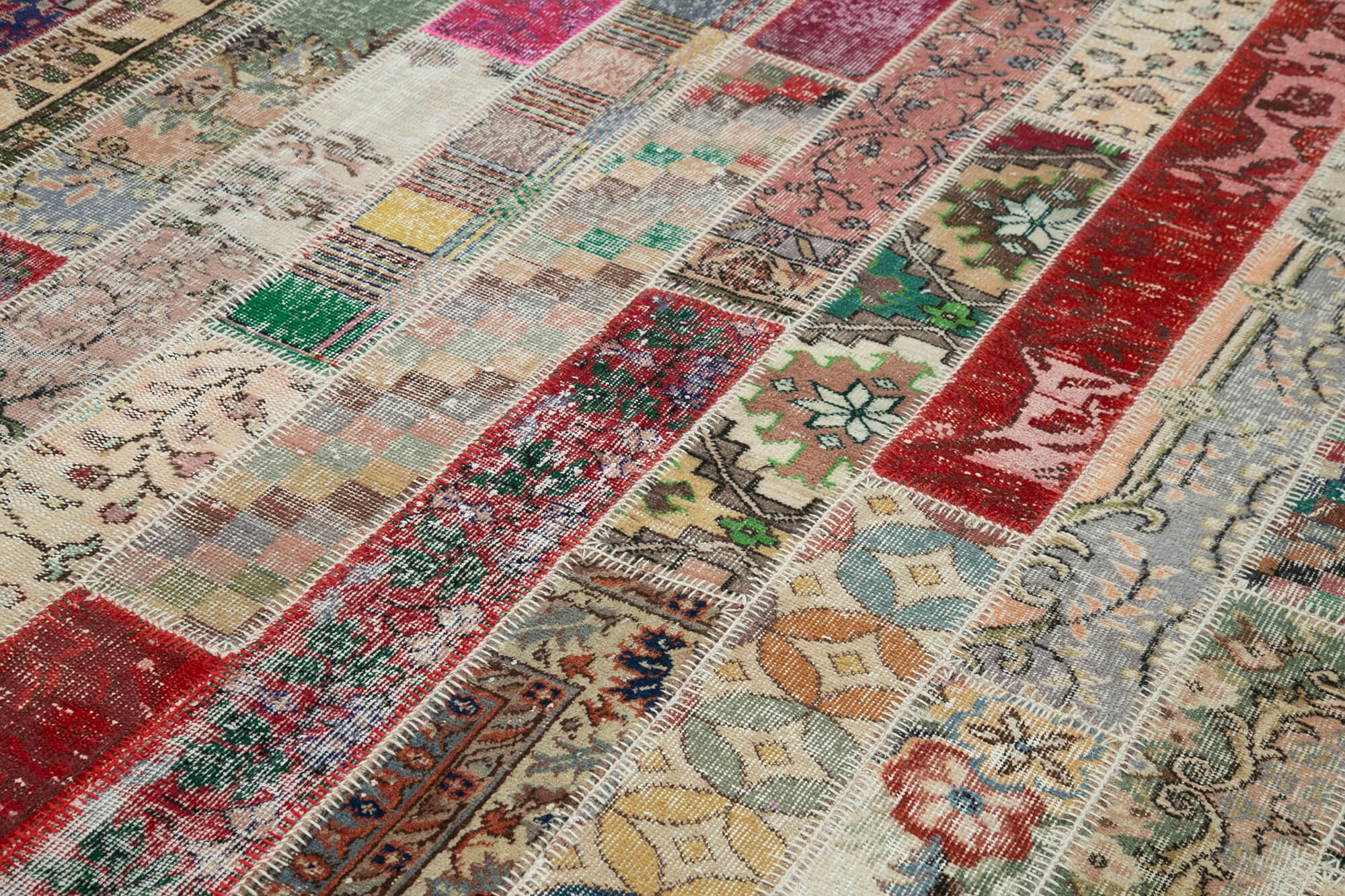 Handmade Patchwork Rug - Kirk Yama Grey Cotton Wool Area Rug 6'8''x10'1''