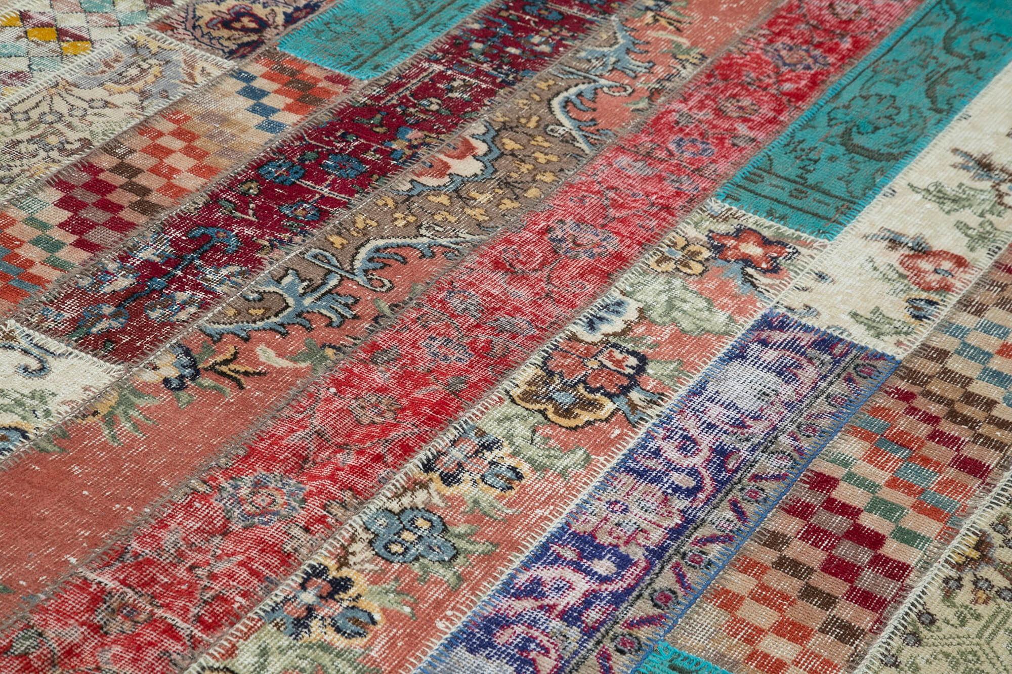 Handmade Area Rug - Kirk Yama Grey Patchwork Cotton Wool 6x10 Foot Carpet