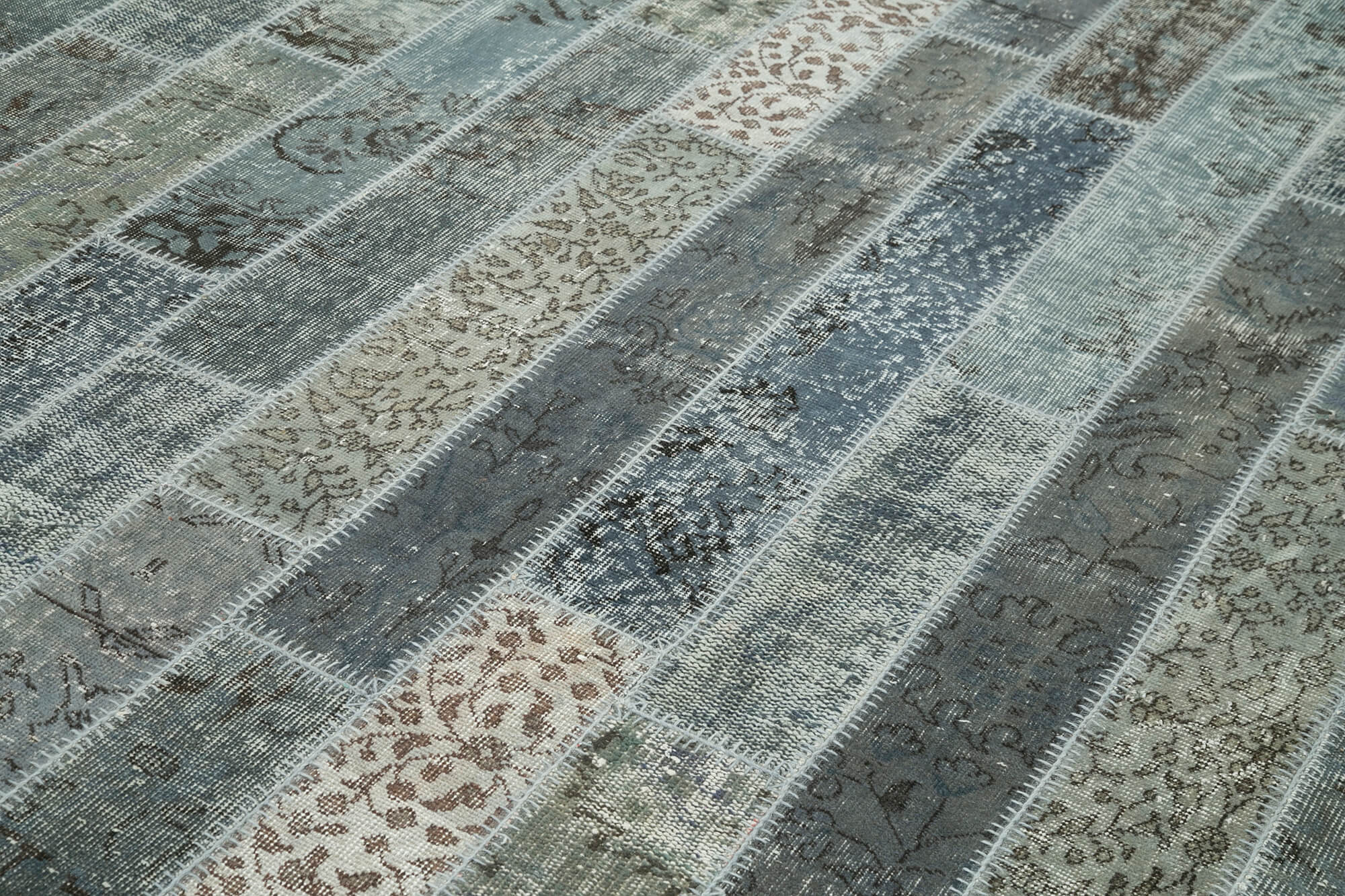 Handmade Wool Area Rug - Grey Patchwork Style Carpet 6x10 Feet Rug Durable Cotton Wool