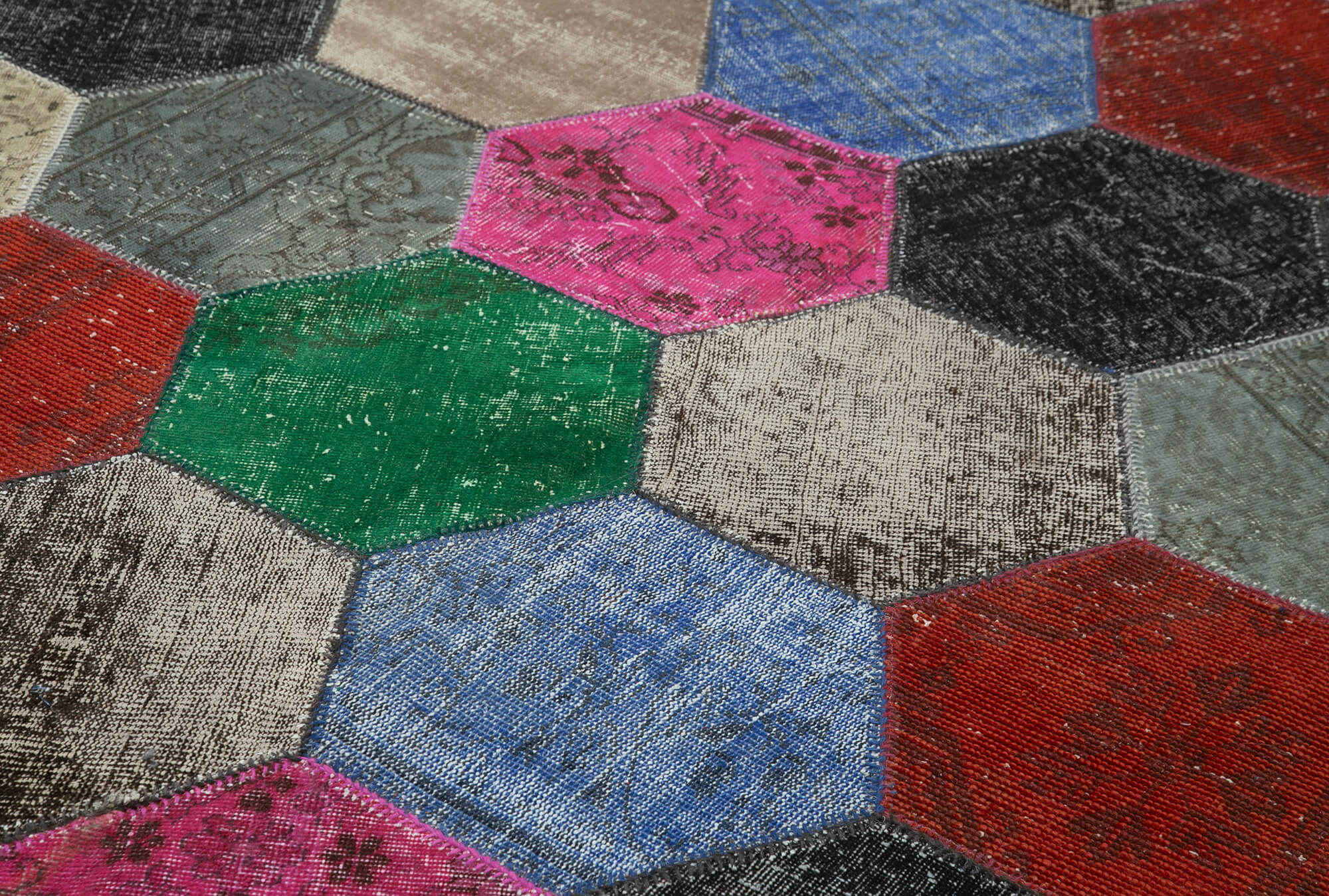 Handmade Wool Area Rug - Kirk Yama Grey Patchwork Cotton Wool Rug 6x10 Feet