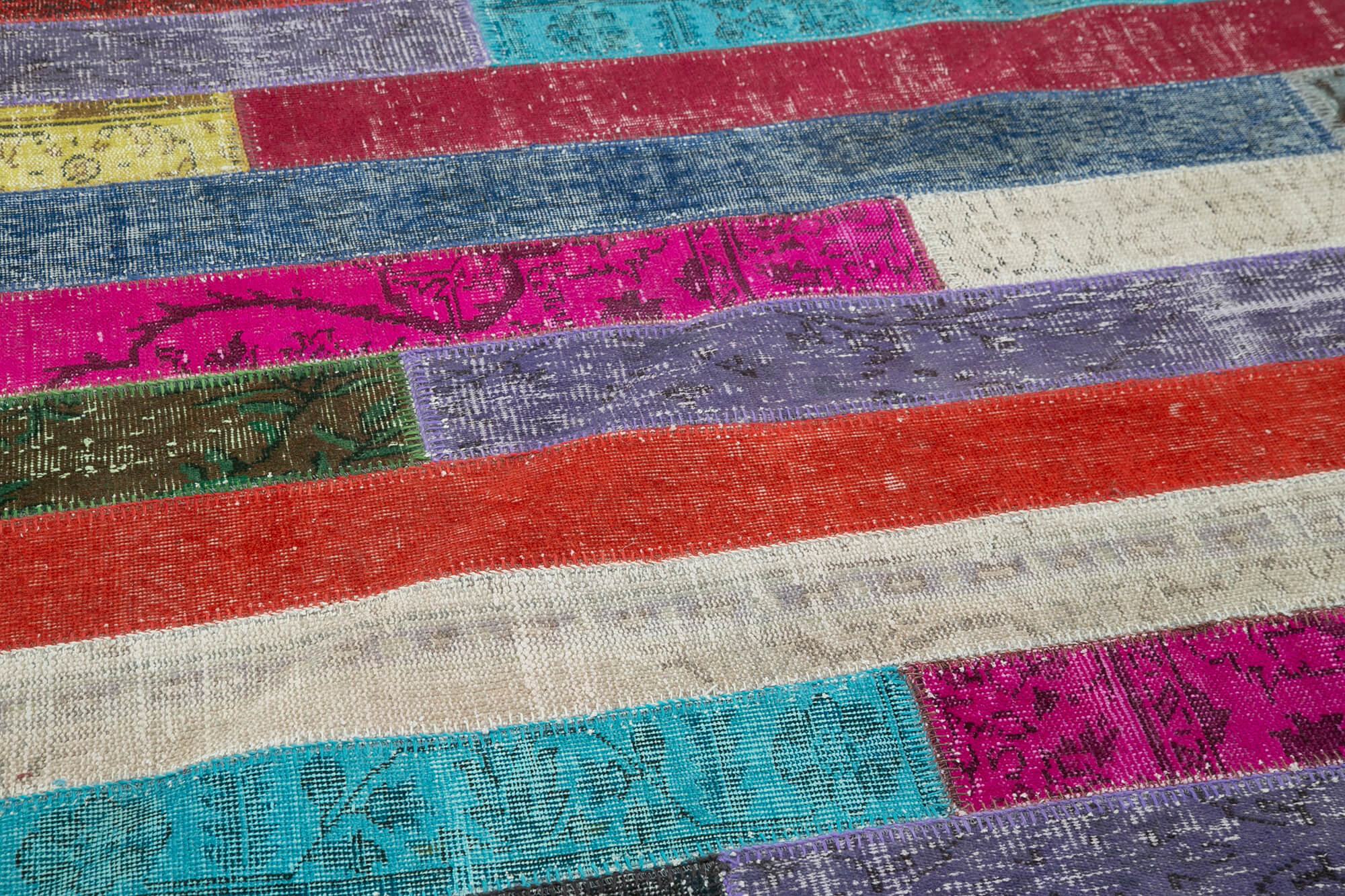Handmade Patchwork Rug - Kirk Yama Grey Cotton Wool 6'9'' x 9'9'' Area Carpet
