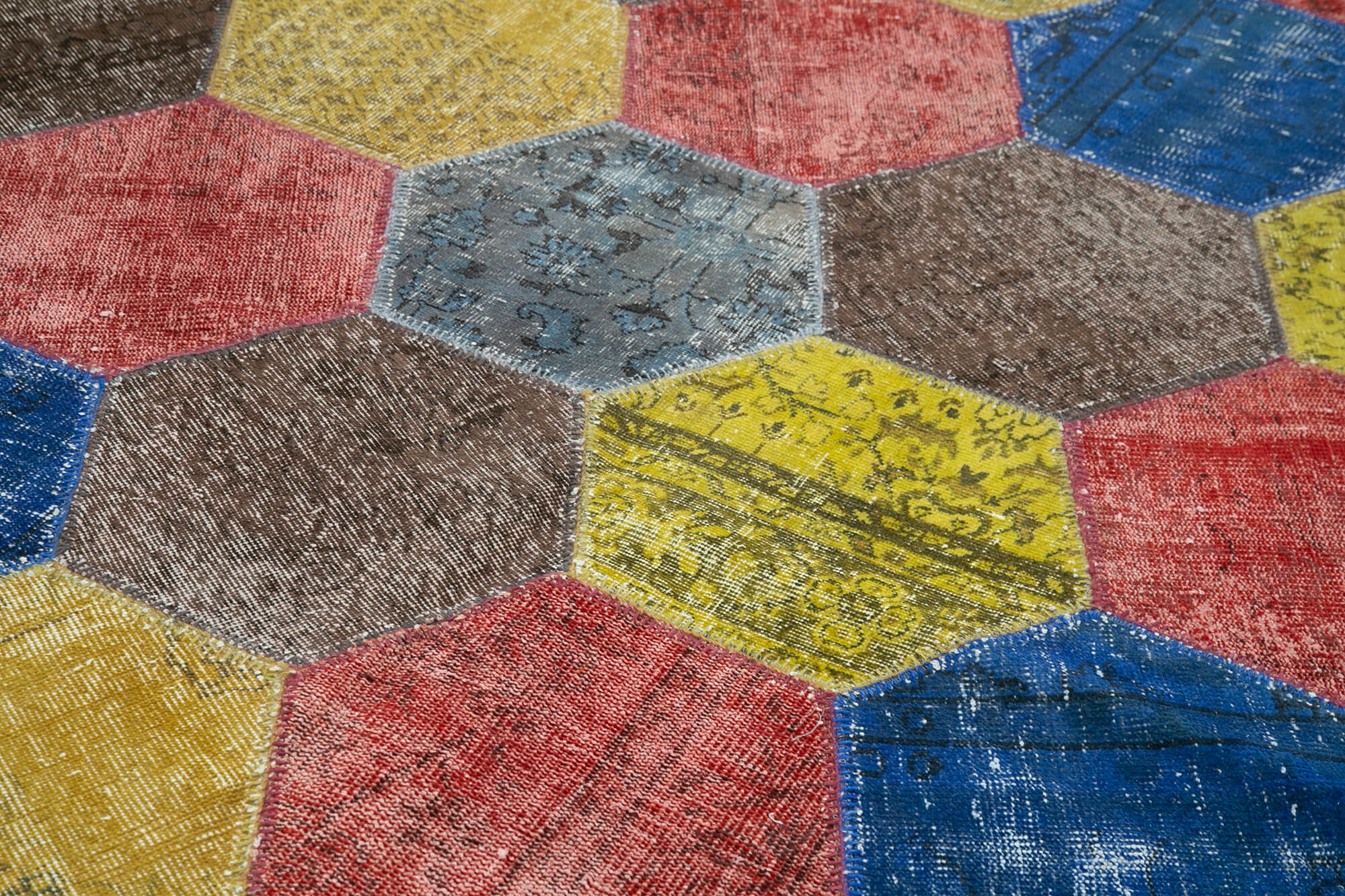 Handmade Patchwork Rug - Grey Cotton Wool Carpet 6'8'' x 10'2'' Artisan Crafted