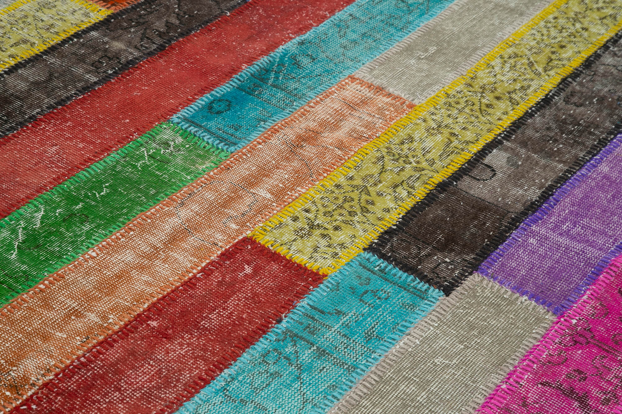 Kirk Yama Grey Patchwork Cotton Wool Handmade Area Rug 6'9'' x 9'11''