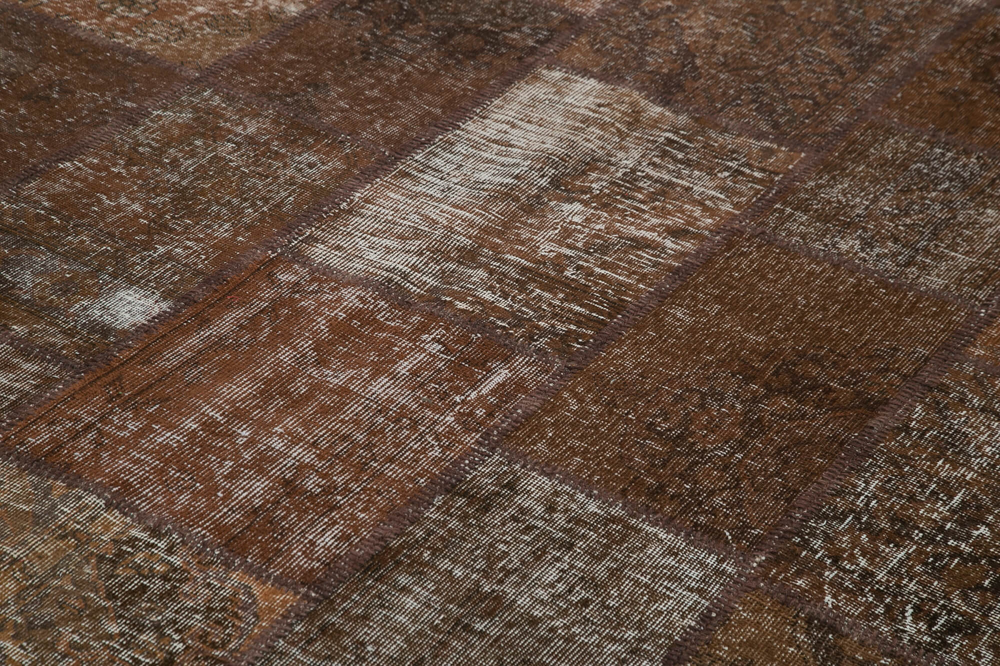 Handmade Patchwork Rug - Brown Cotton Wool Rug 6'8'' x 9'11'' with Decorative Style