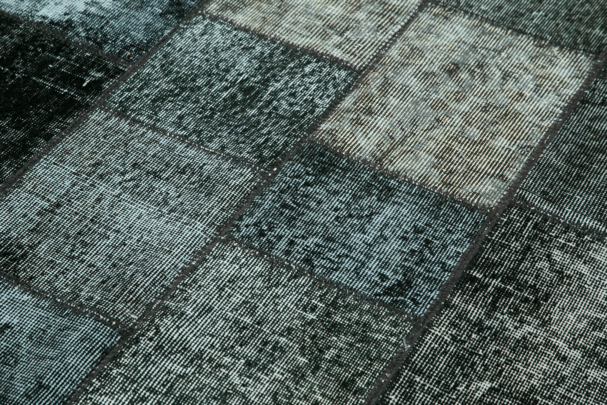 Handmade Patchwork Rug - Black Cotton Wool Vintage Area Rug 4'5'' x 6'8''