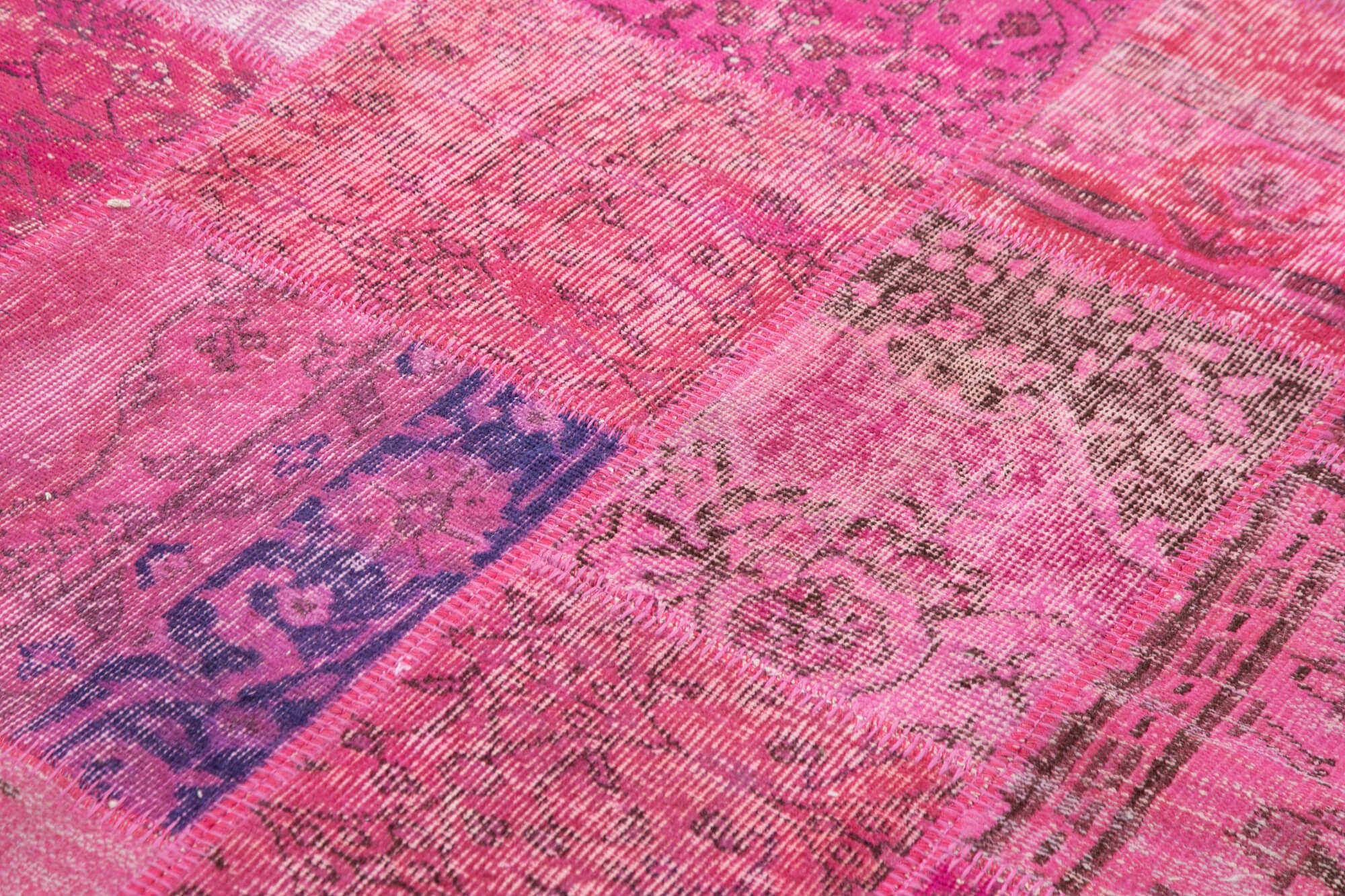 Handmade Area Rug - Pink Patchwork Cotton Wool Vintage Turkish Carpet 5'7''x7'10''