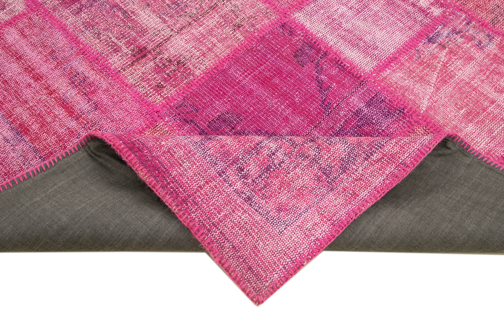 Handmade Patchwork Area Rug - Kirk Yama Pink Cotton Wool Rug 5'9''x7'11''