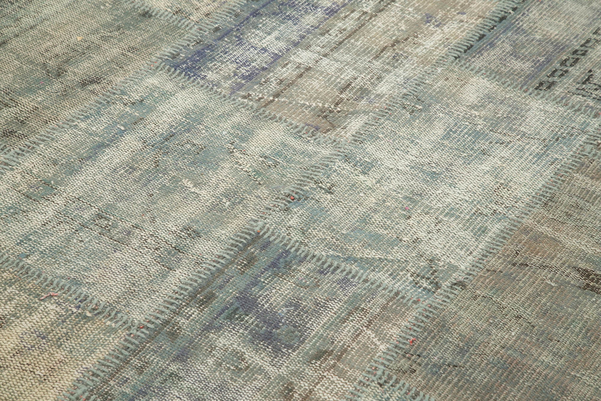 Kirk Yama Grey Patchwork Cotton Wool Handmade Area Rug 5'9'' x 8'0''