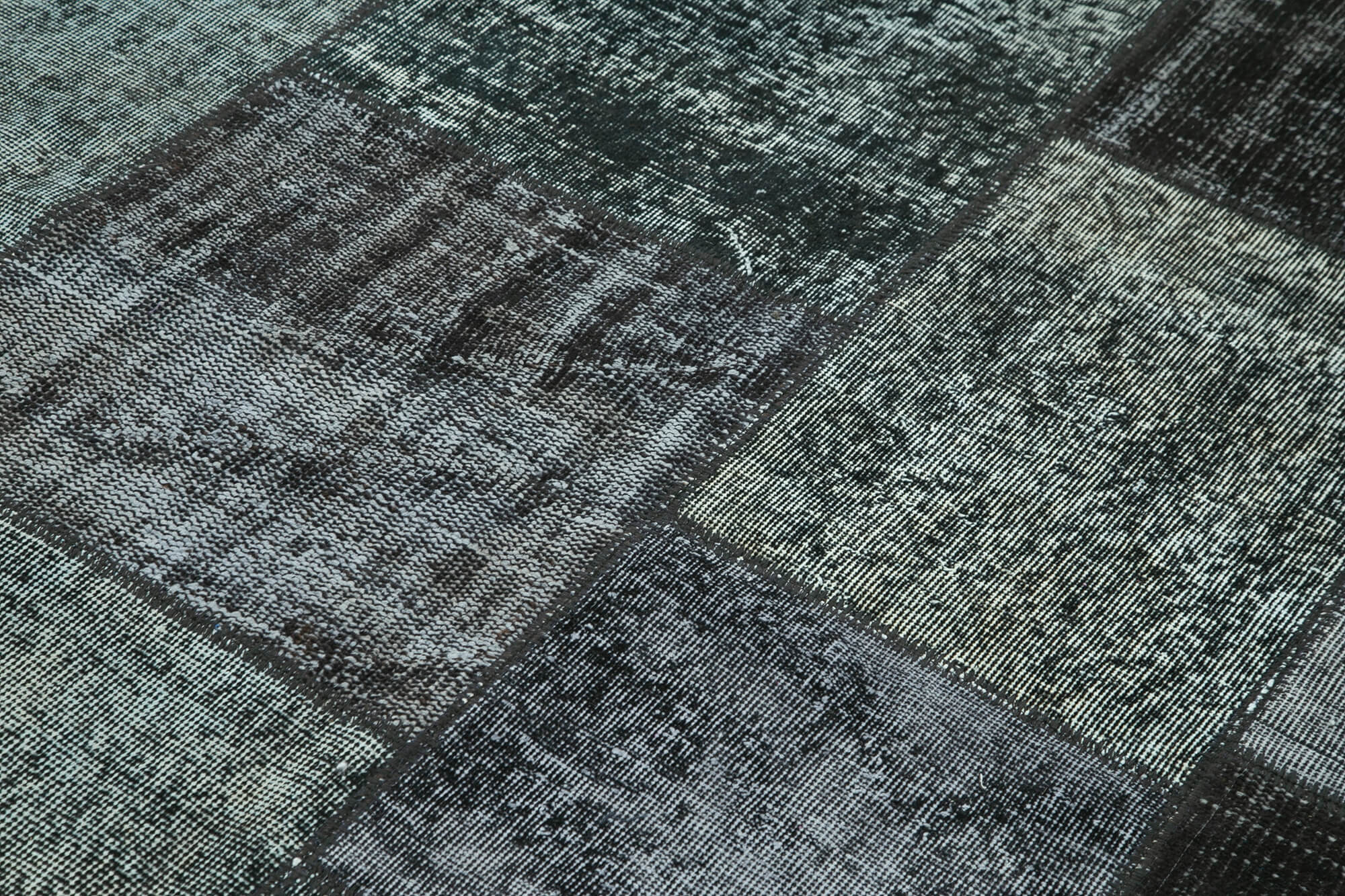 Handmade Patchwork Rug - Kirk Yama Black Cotton Wool Area Rug 5'6''x7'10''