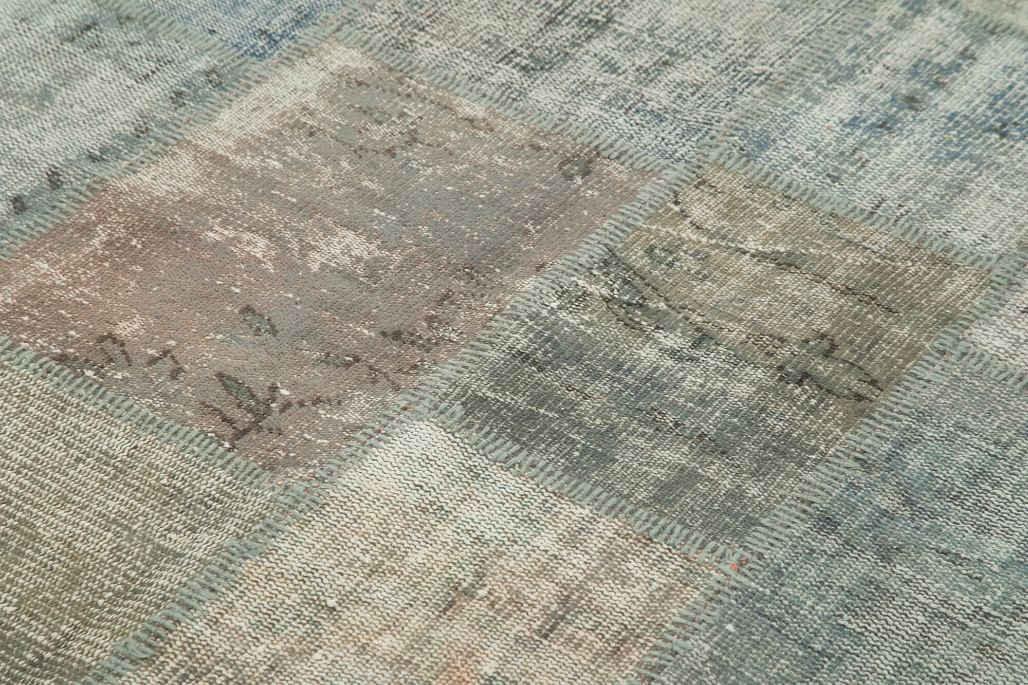 Handmade Wool Area Rug - Grey Patchwork Cotton Wool Rug | Durable Soft Texture 5'10''x8'0''