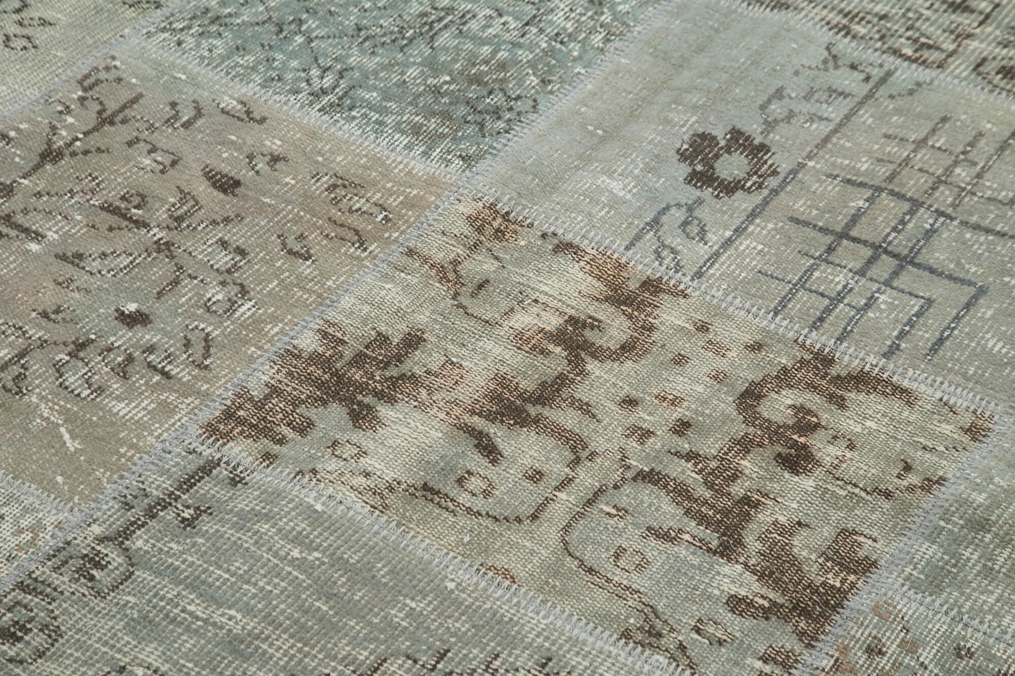 Handmade Patchwork Rug - Kirk Yama Grey Cotton Wool Vintage Area Carpet 5'6"x7'11"