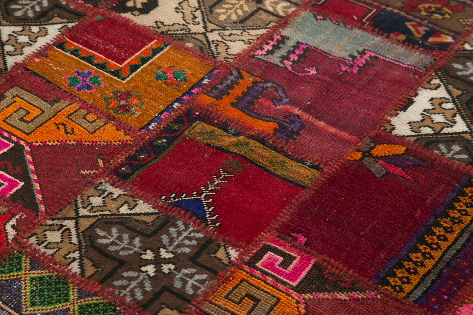 Handmade Wool Area Rug - Kirk Yama Red Patchwork Carpet, Soft Cotton Wool Rug 4'10"x6'10"