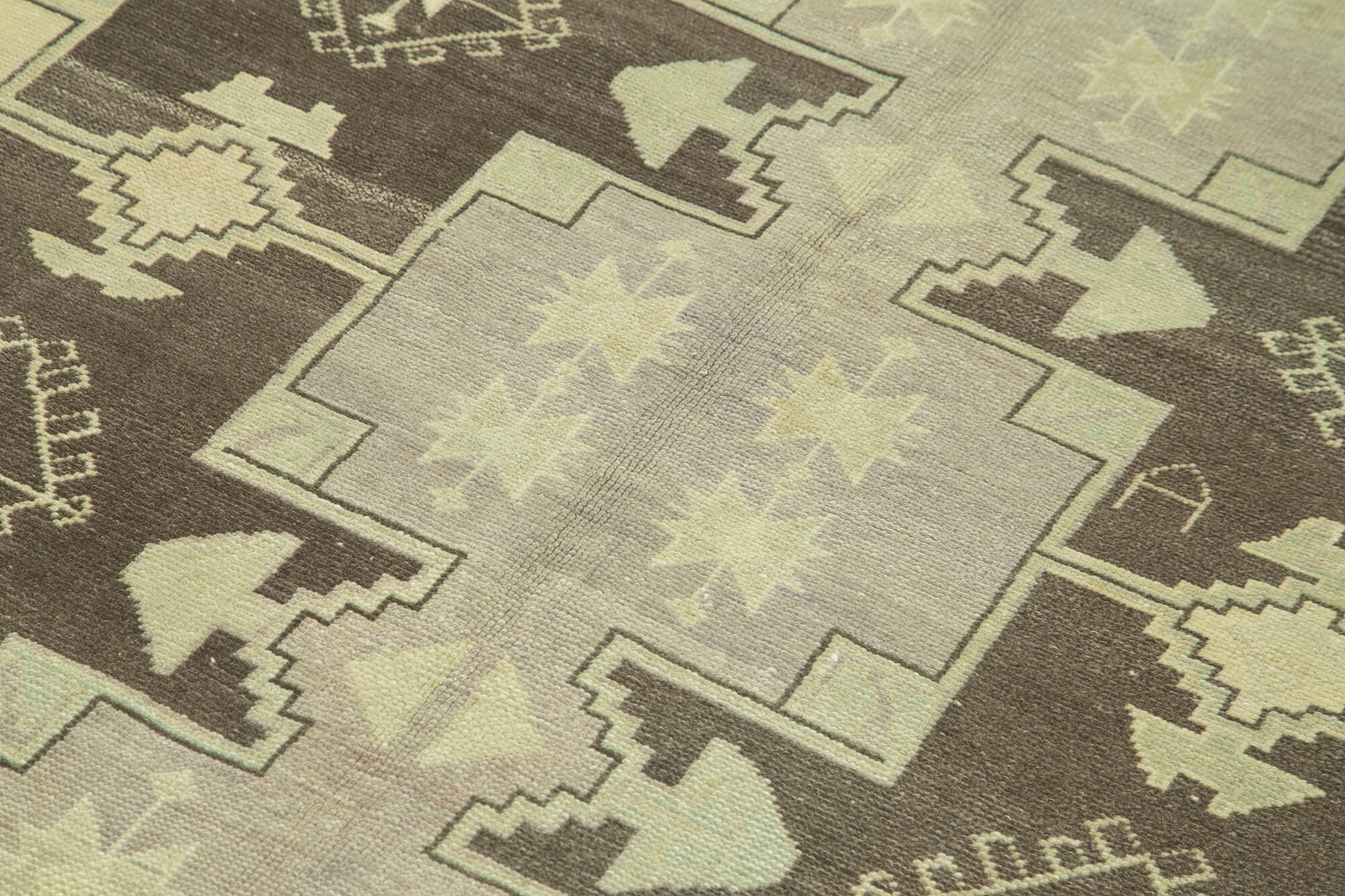 Handmade Wool Area Rug | Beige Classic Style Rug, Durable Turkish Craft 4'10''x9'0''
