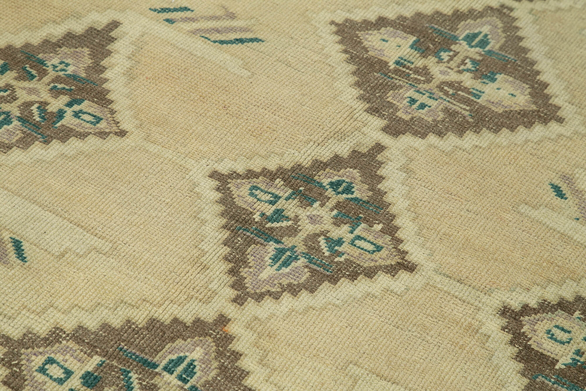 Handmade Wool Area Rug – Classic Beige Wool Rug with Cotton Backing, Durable Floor Covering