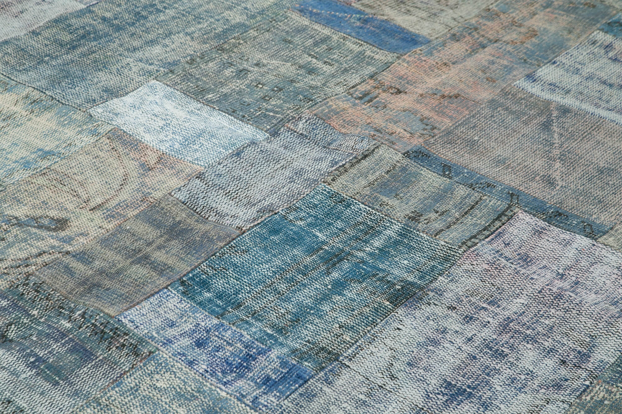 Handmade Patchwork Rug – Kirk Yama Blue Patchwork Cotton Wool Carpet 8'3''x9'11''