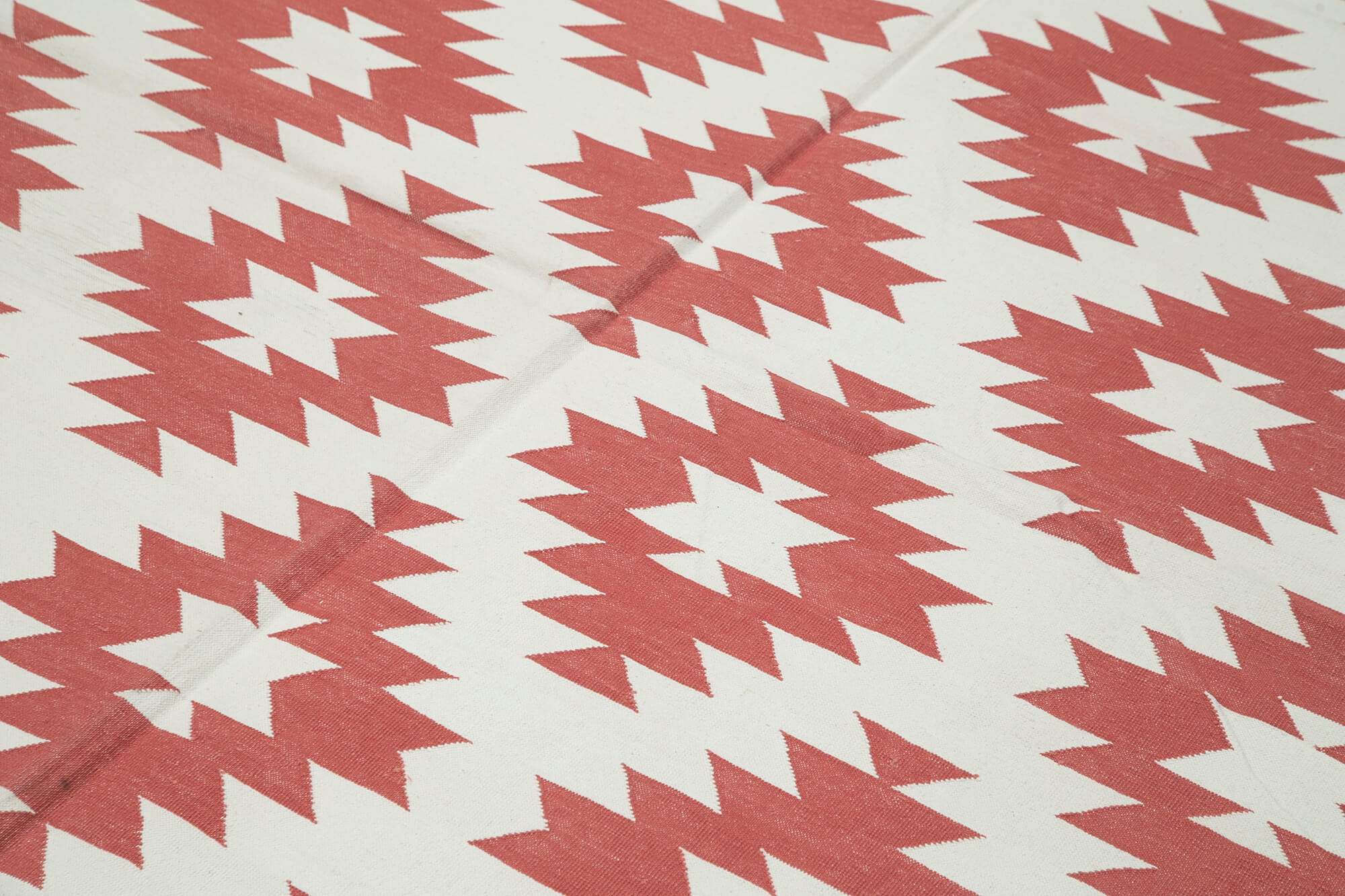Handmade Wool Area Rug | Red Geometric Pattern Rug - Durable Cotton Wool Blend 6'2"x8'11"