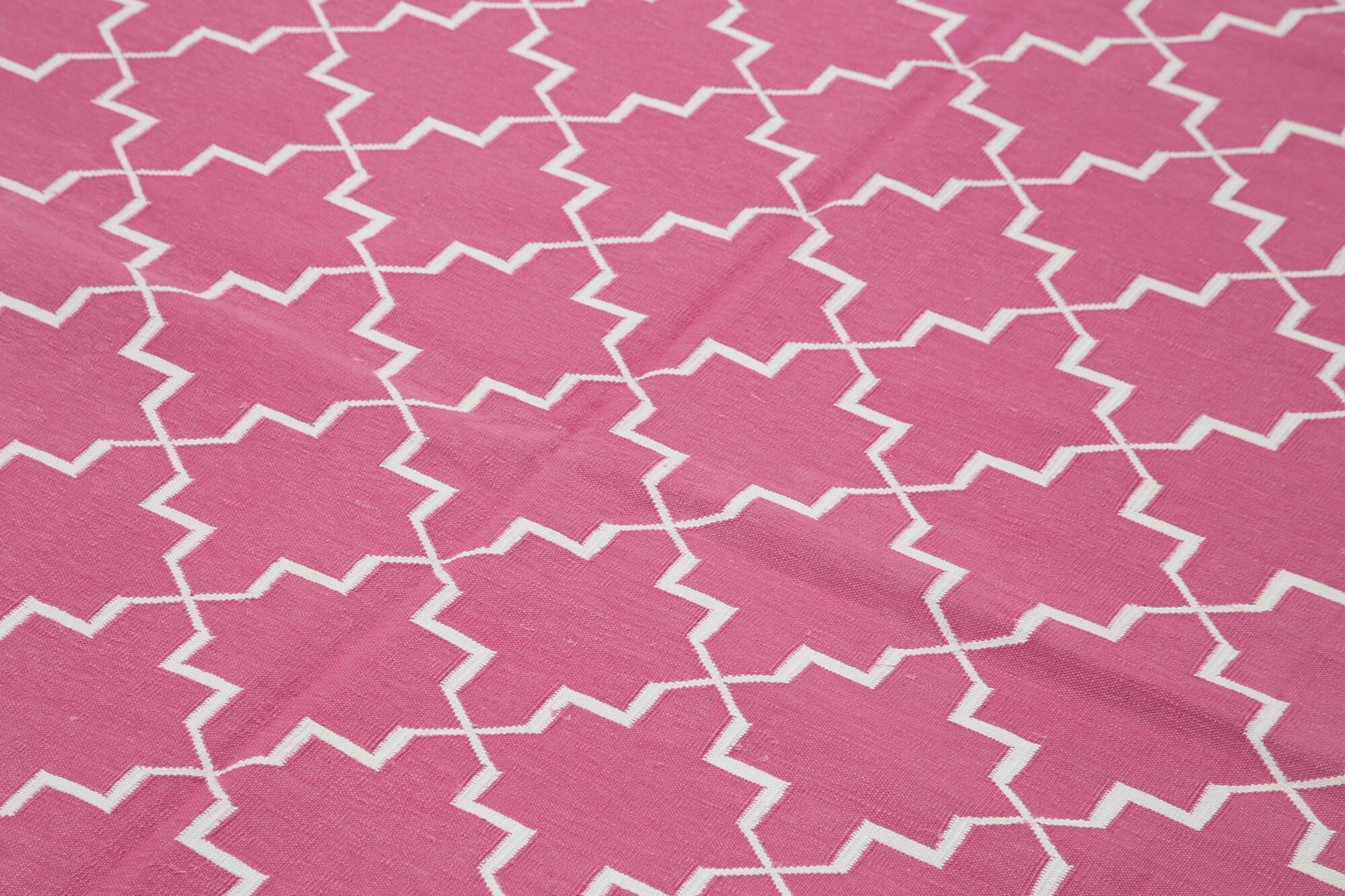 Handmade Area Rug – Geometric Pink Cotton Wool Boho Floor Covering 6'0''x9'1''