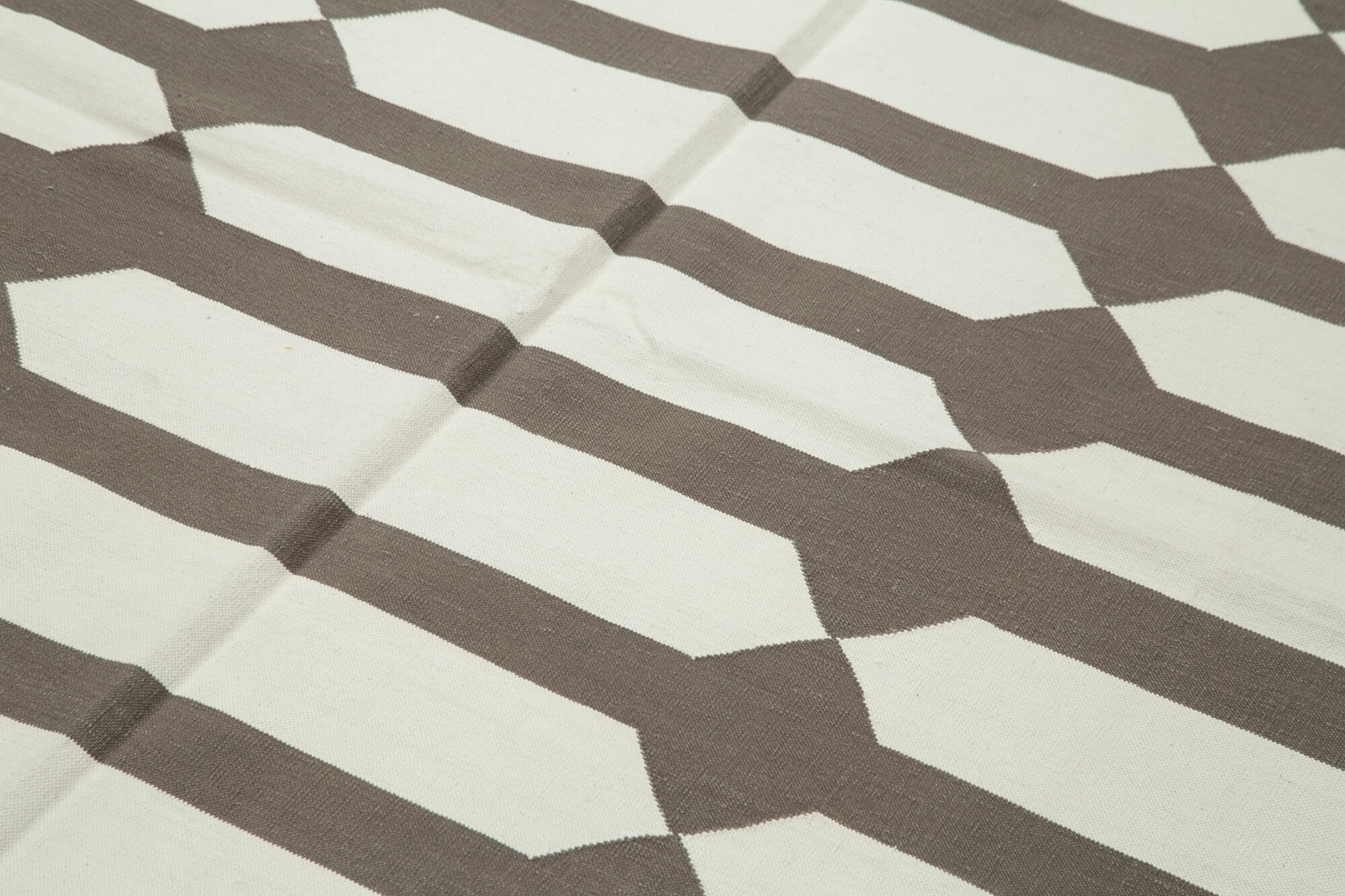 Handmade Wool Area Rug - Brown Geometric Cotton Wool Rug 6'1" x 8'9"