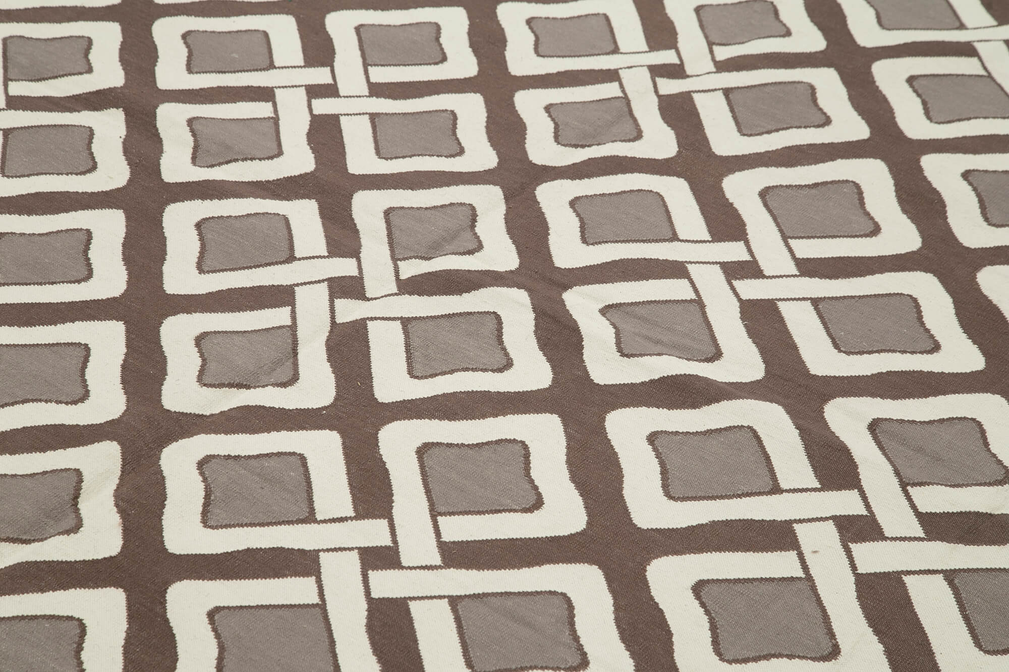 Handmade Wool Area Rug - Geometric Pattern Brown Cotton Wool Rug 7'11" x 9'11"