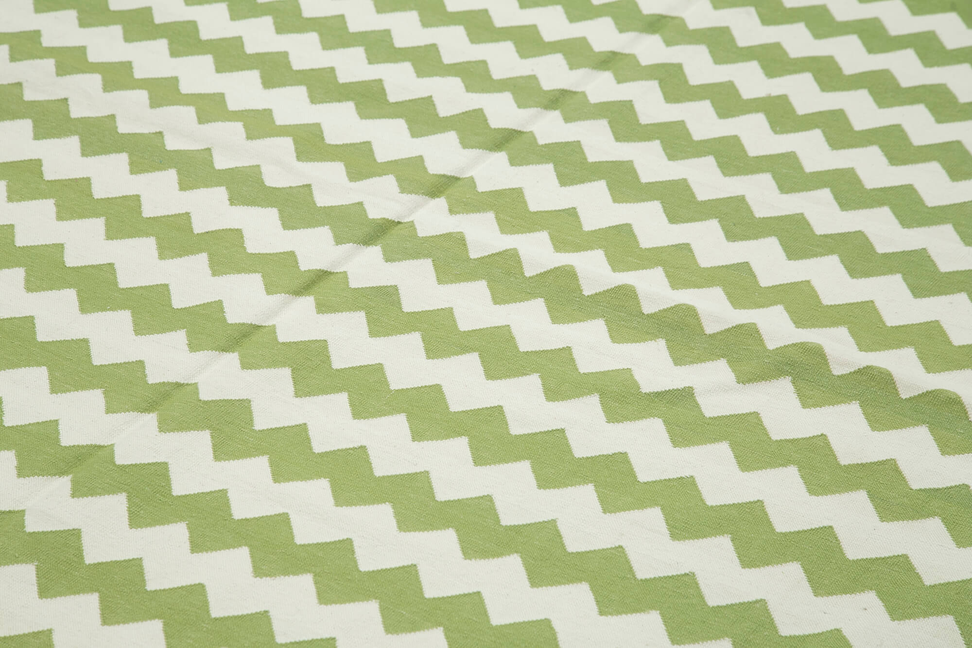 Handmade Wool Area Rug – Green Geometric Cotton Wool Rug 8'0''x9'9'' Durable