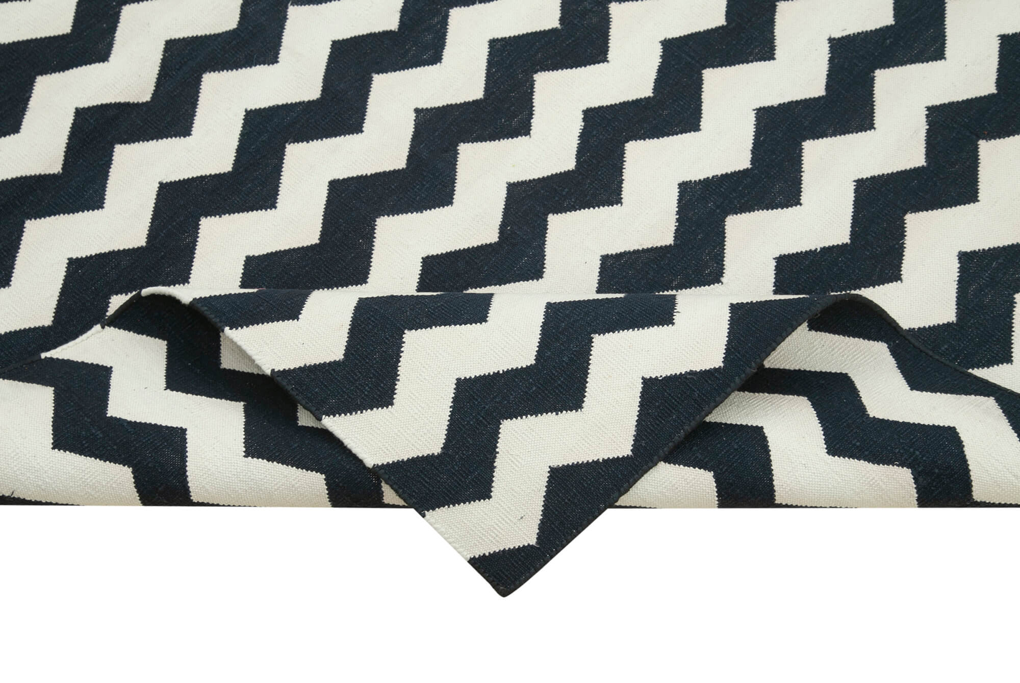 Handmade Geometric Area Rug – Black White Rug, Cotton Wool Carpet 3'7"x5'4"