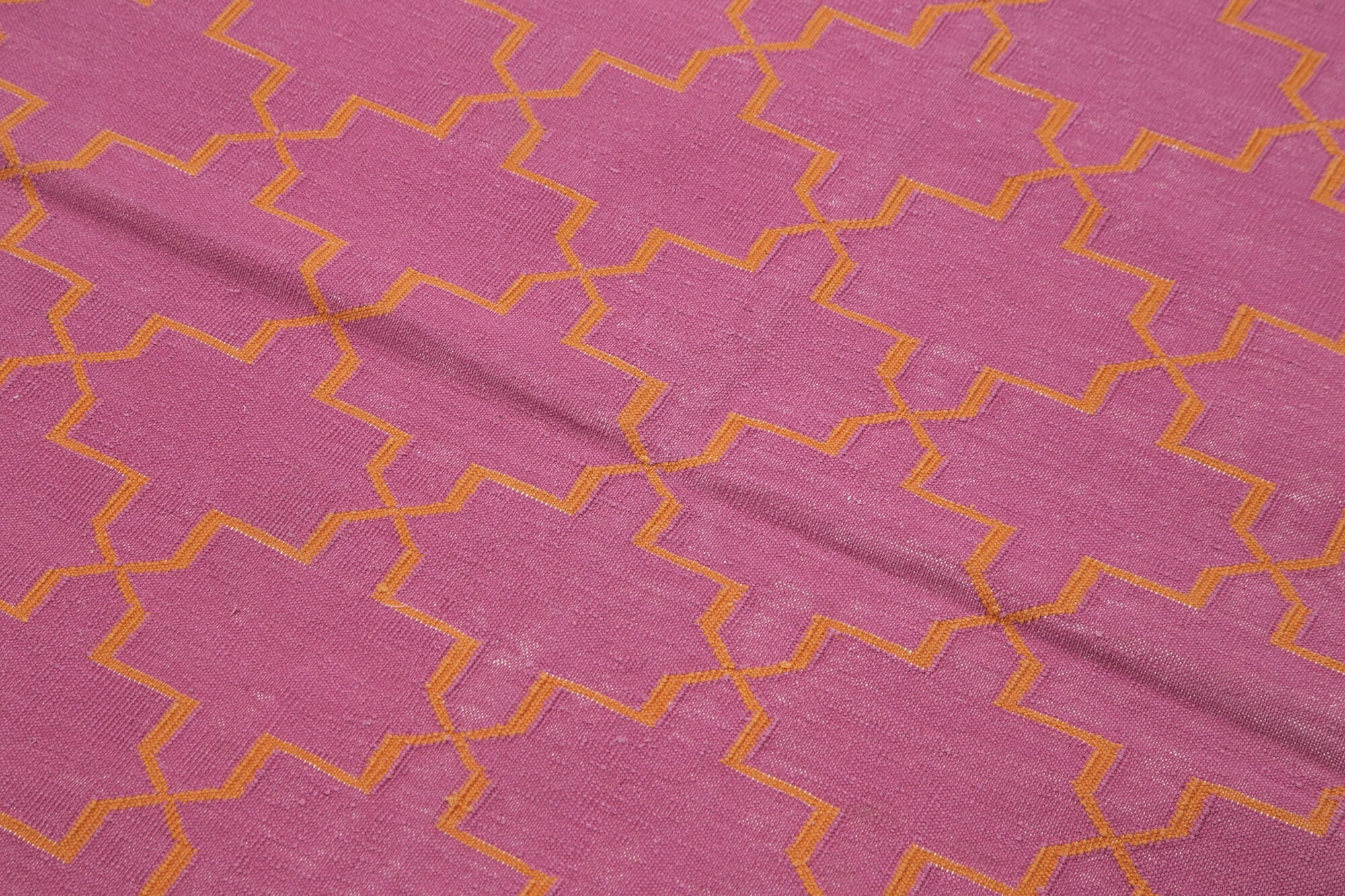 Handmade Area Rug – Pink Geometric Cotton Wool Turkish Wool Carpet 3'9''x5'5''
