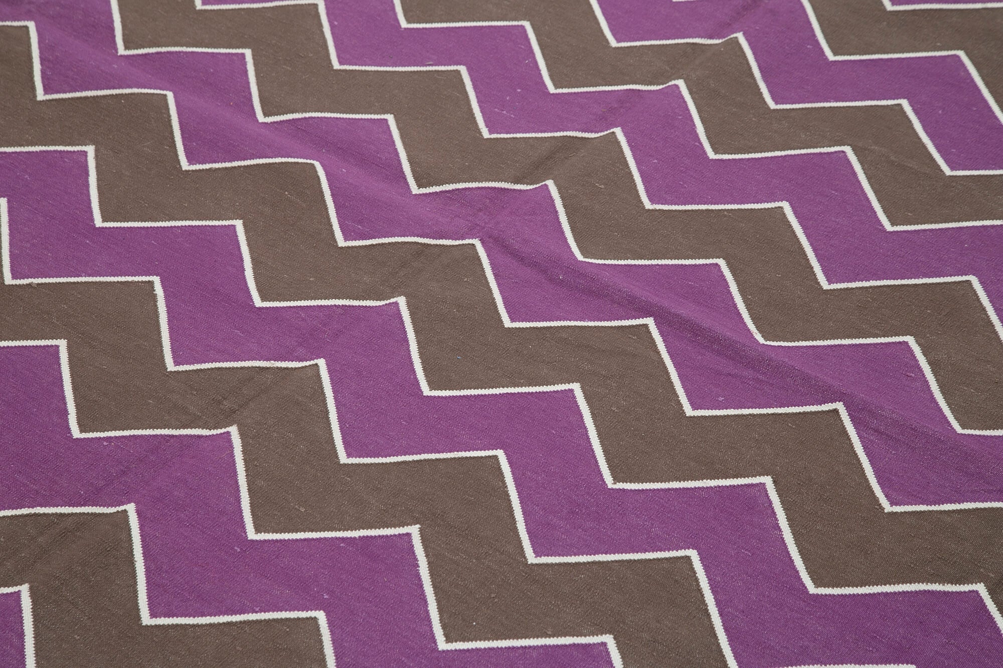 Handmade Area Rug - Purple Geometric Cotton Wool Rug 8'x9'9'' | Durable Soft Textured Floor Mat