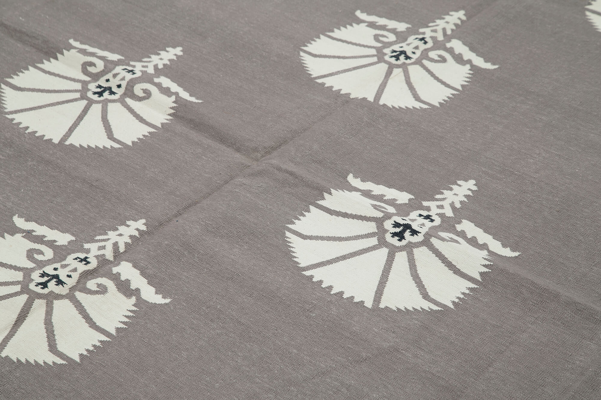 Handmade Area Rug – Grey Geometric Cotton Wool Soft Wool Area Rug 8'3" x 9'9"