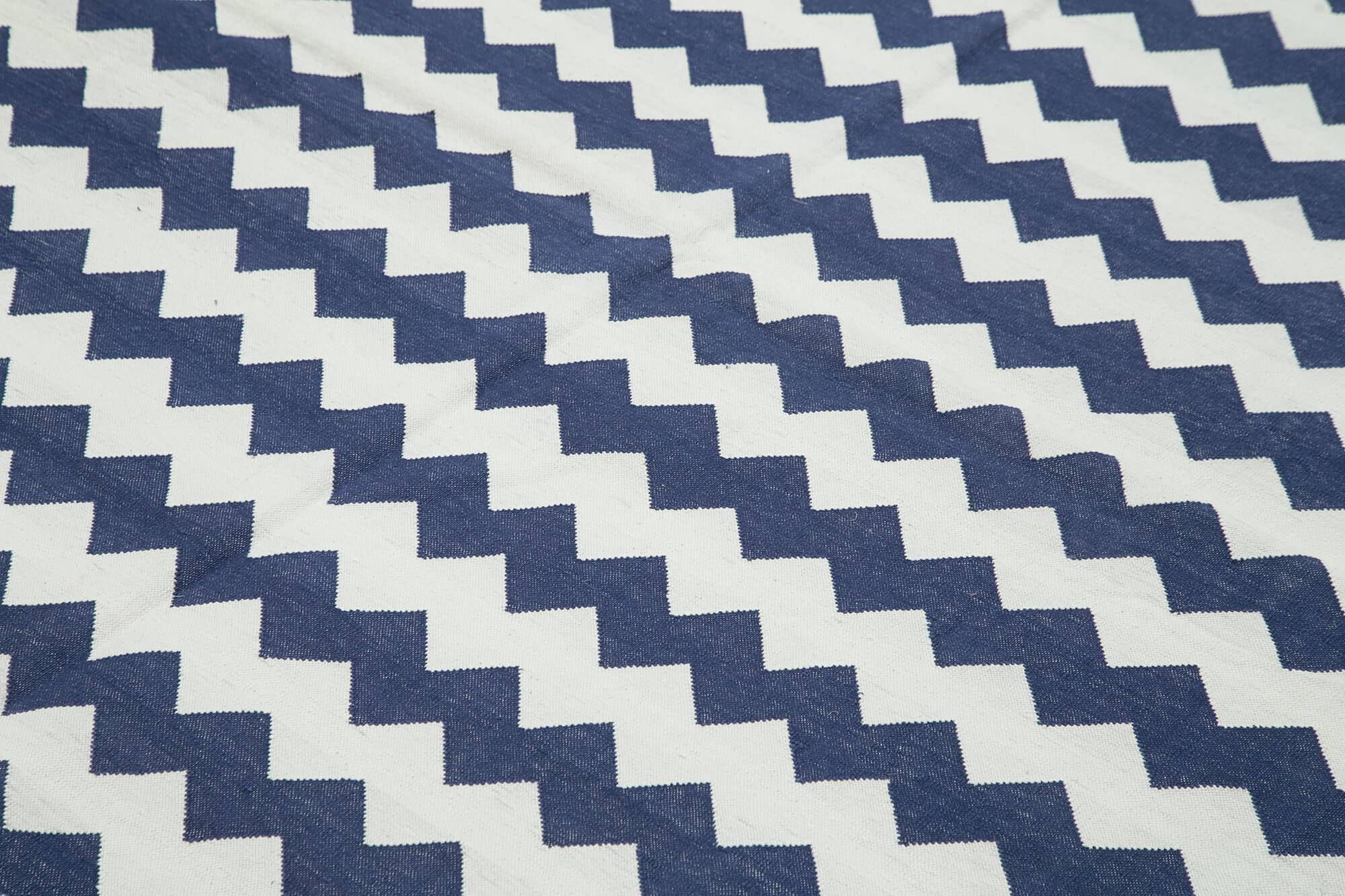 Handmade Wool Area Rug | Blue Geometric Cotton Wool Rug, Durable Hand Woven Carpet 7'10" x 9'7"