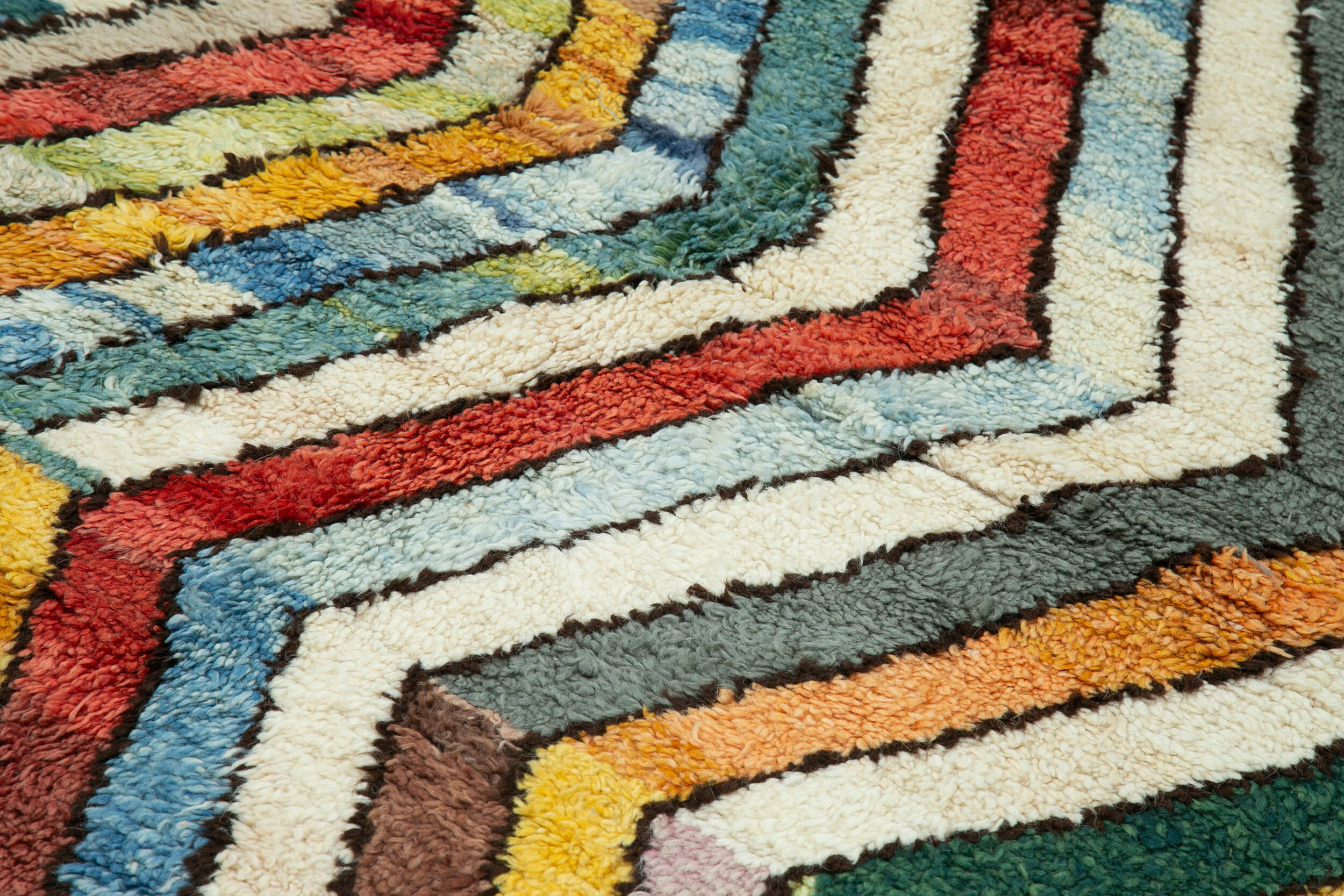 Handmade Wool Cotton Rug – Geometric Area Rug 7x9 Feet | Artisan Crafted Carpet