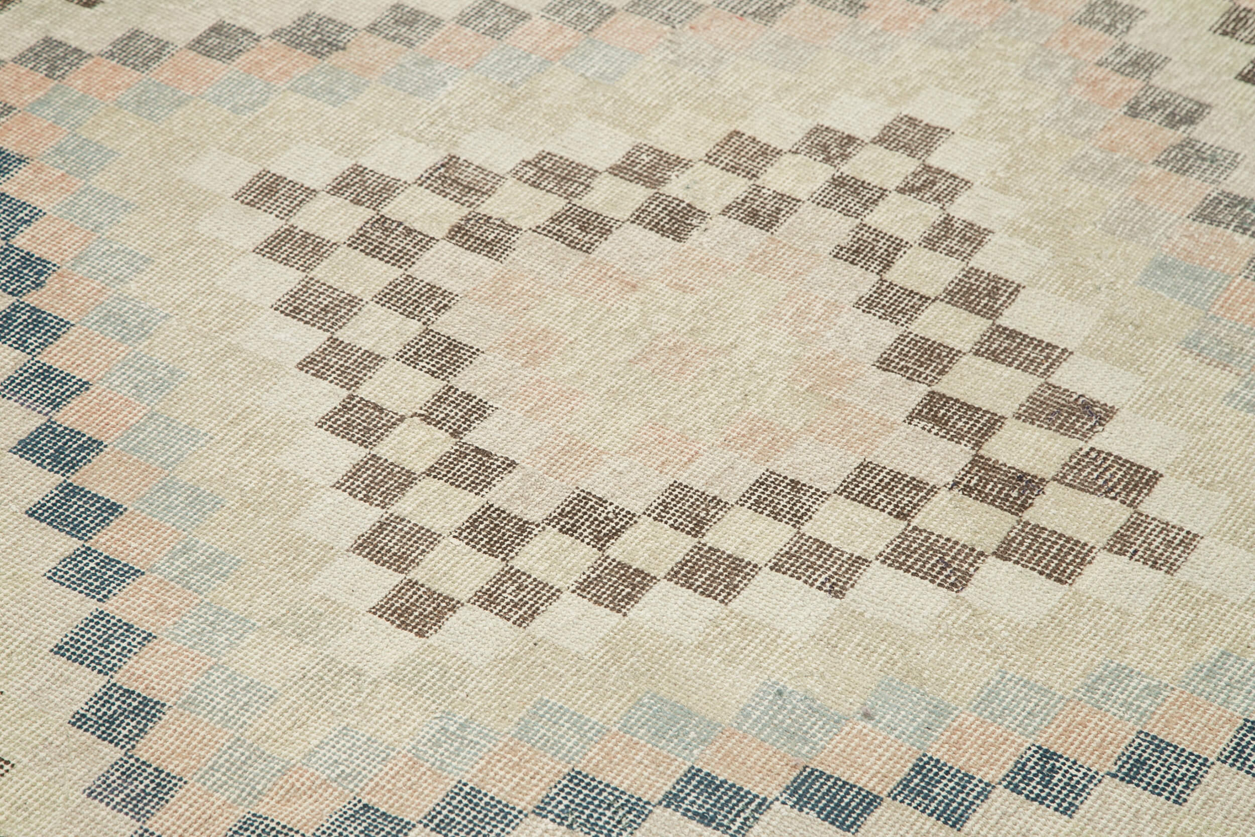Handmade Area Rug – Checkered Kilim Beige Cotton Wool Rug 5'10''x10'0''