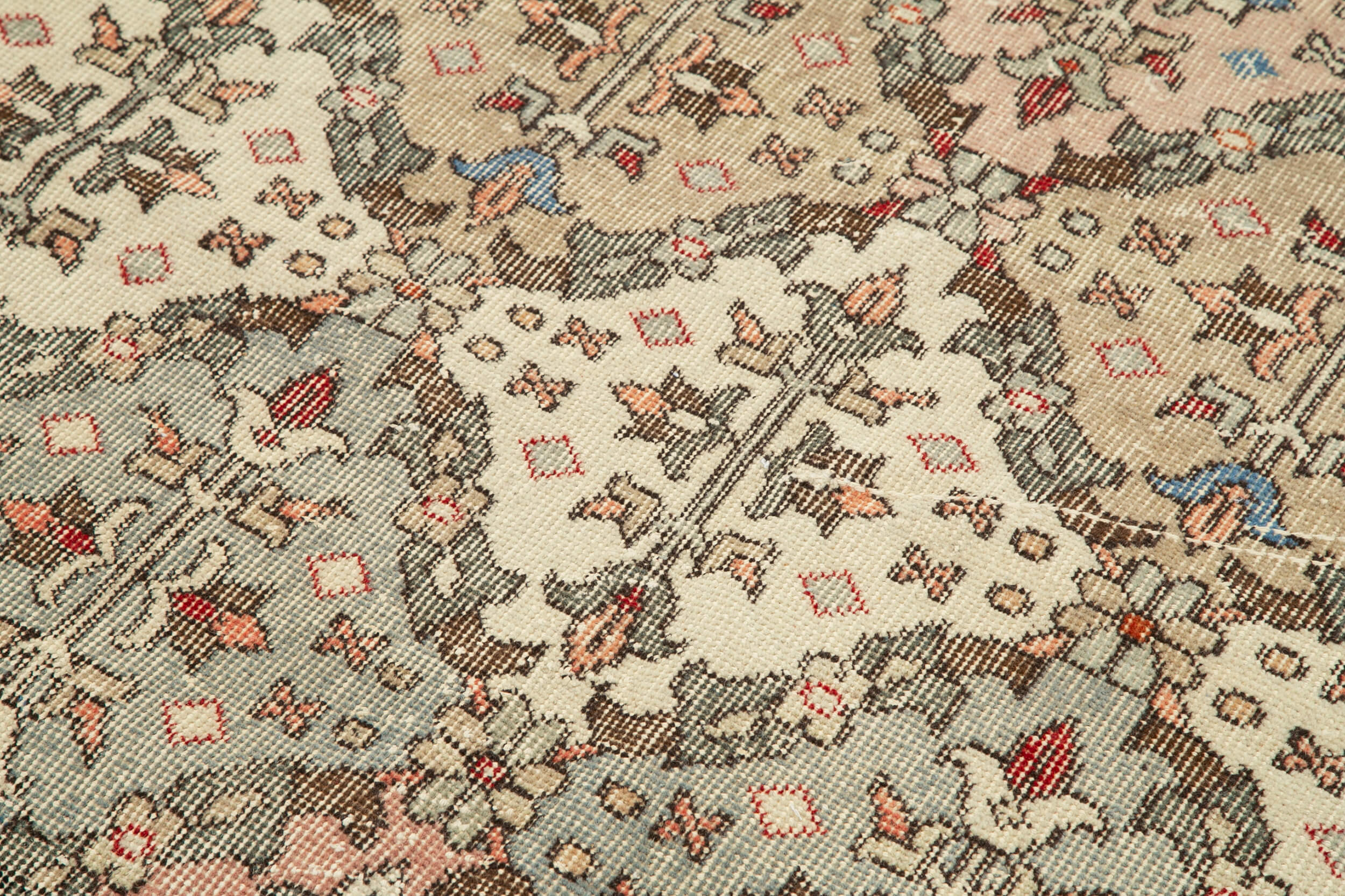 Handmade Cotton Wool Rug – Checkered Turkish Kilim Carpet | Durable Flat Weave Area Rug 4'6''x9'4''