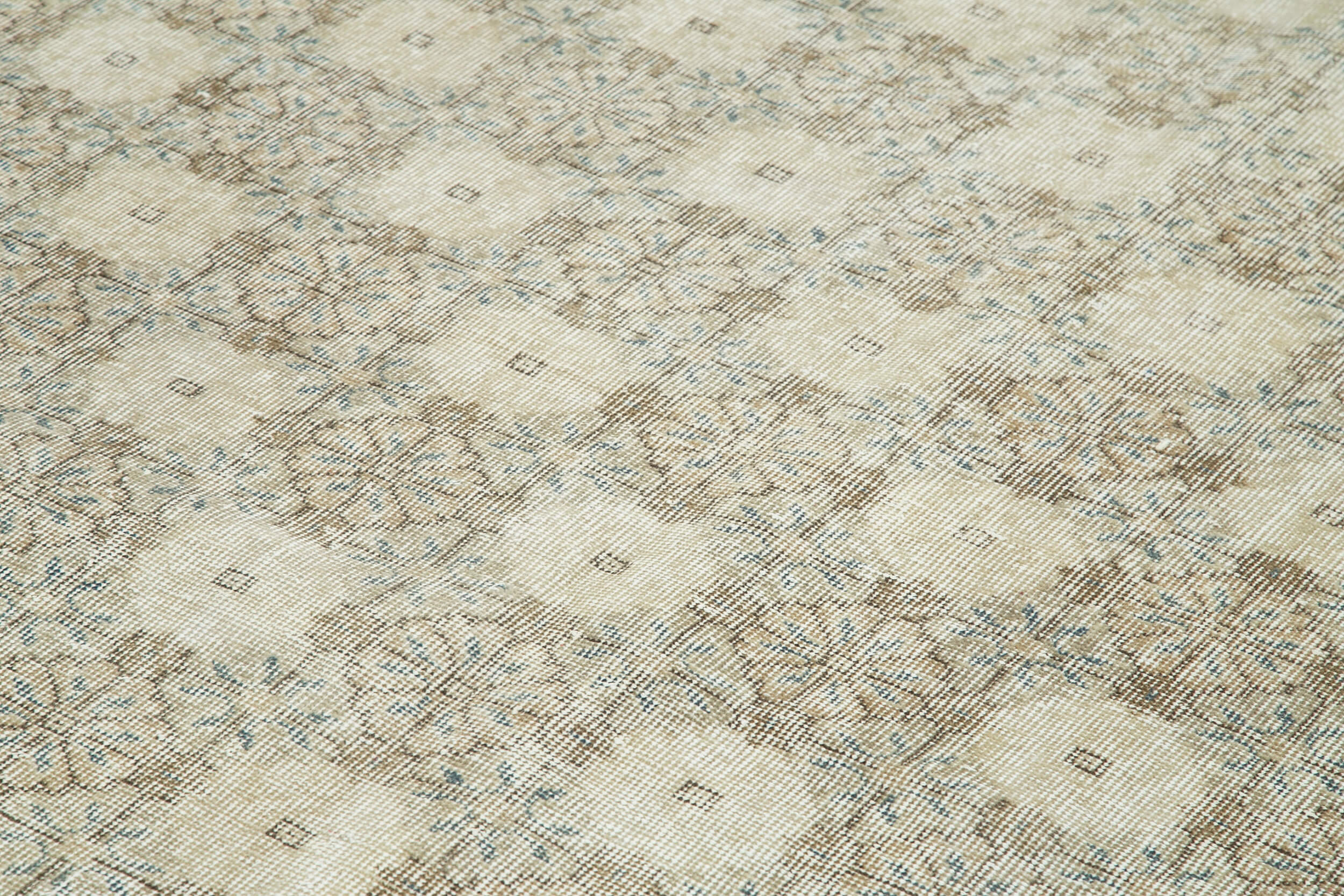 Handmade Wool Area Rug – Beige Checkered Kilim Cotton Wool Rug 6'2''x10'2''