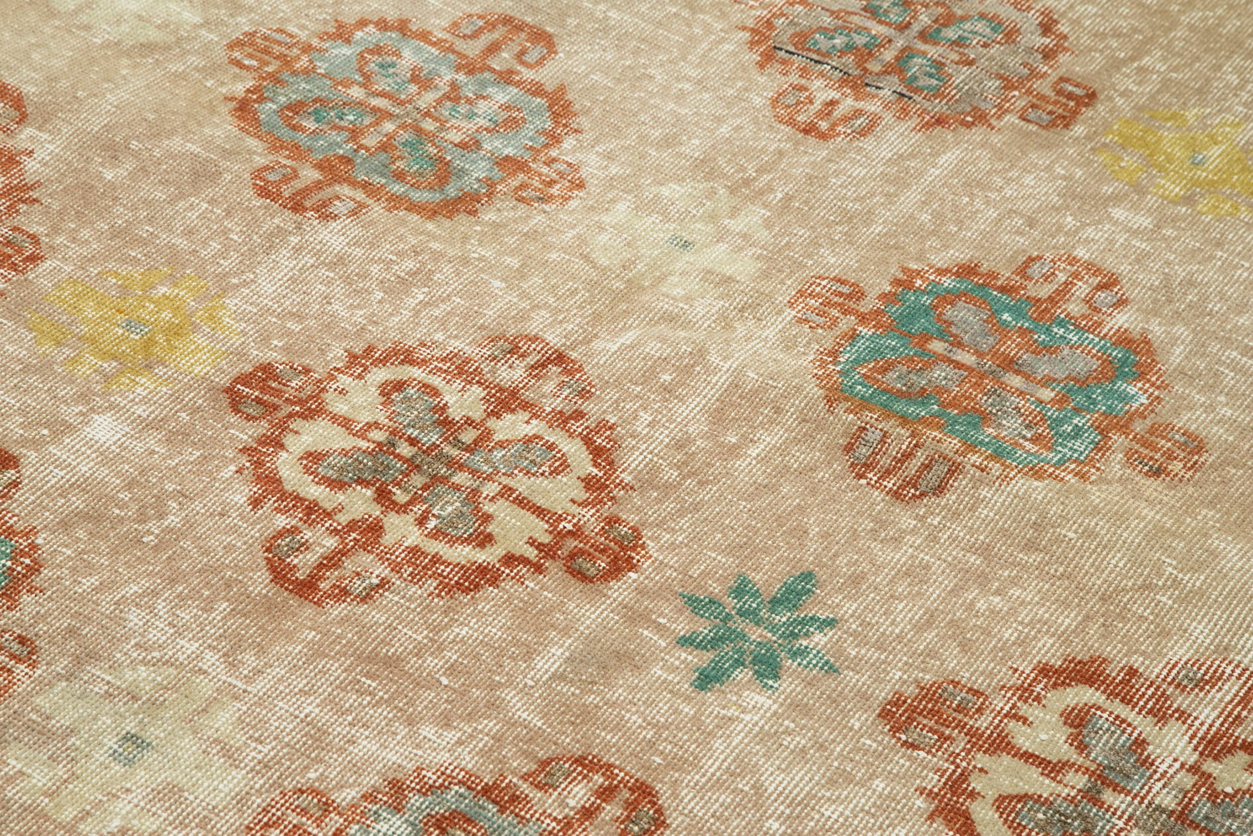 Handmade Cotton Wool Rug - Checkered Pattern Rug | Vintage Kilim Carpet 5'5''x8'10''