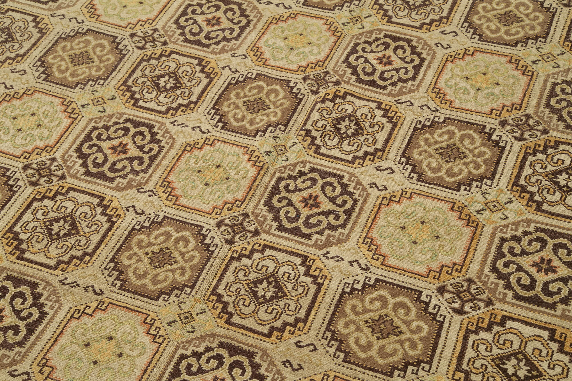 Handmade Wool Area Rug - Classic Beige Carpet 8x10 Vintage Woven Carpet