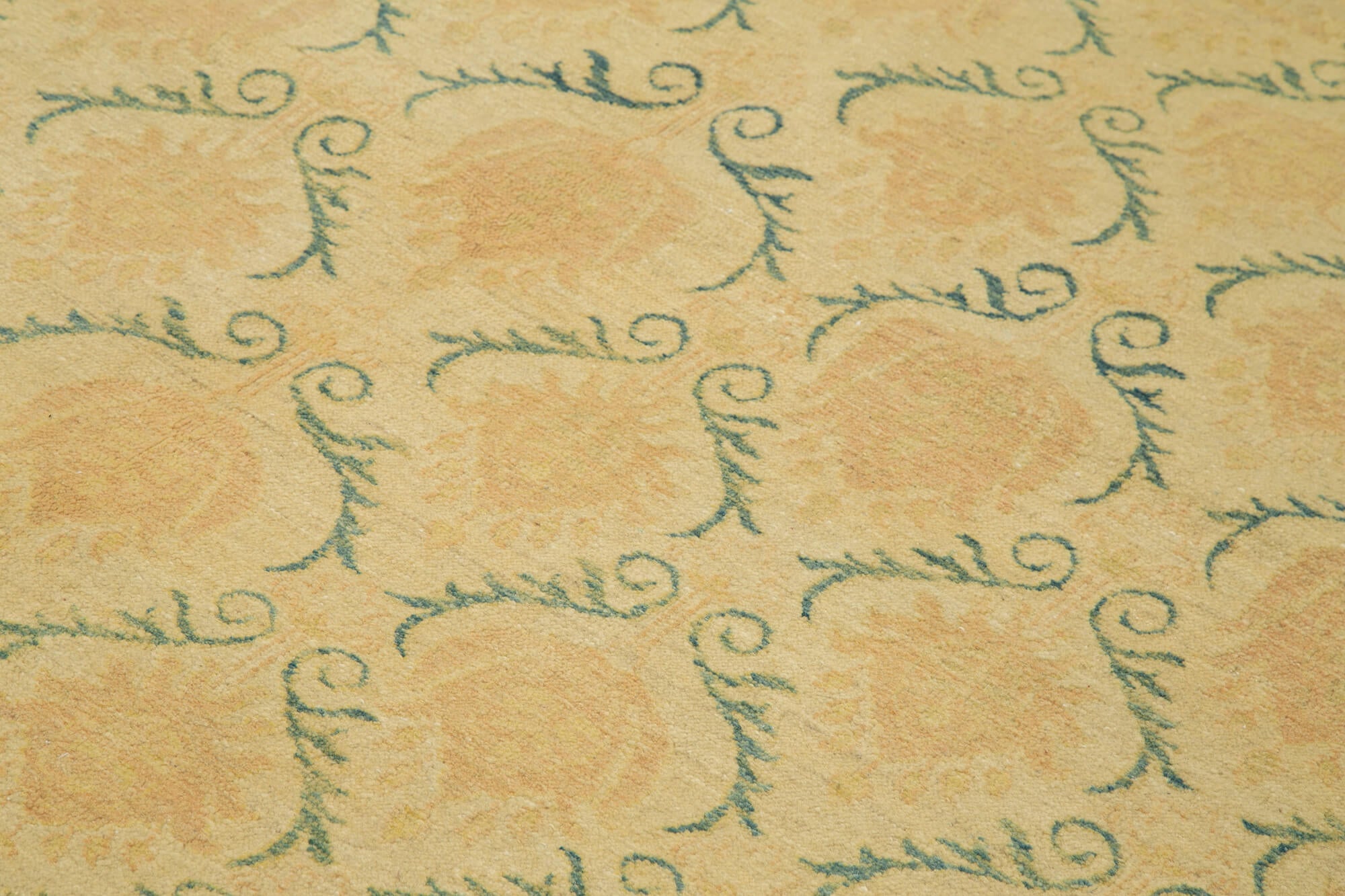 Handmade Wool Area Rug - Classic Beige Cotton Wool Rug 7'7'' x 9'2''