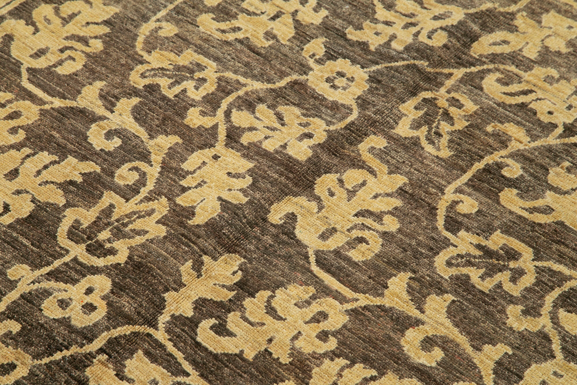 Handmade Wool Area Rug – Tebriz Brown Classic Cotton Wool Rug 4'0"x5'11"
