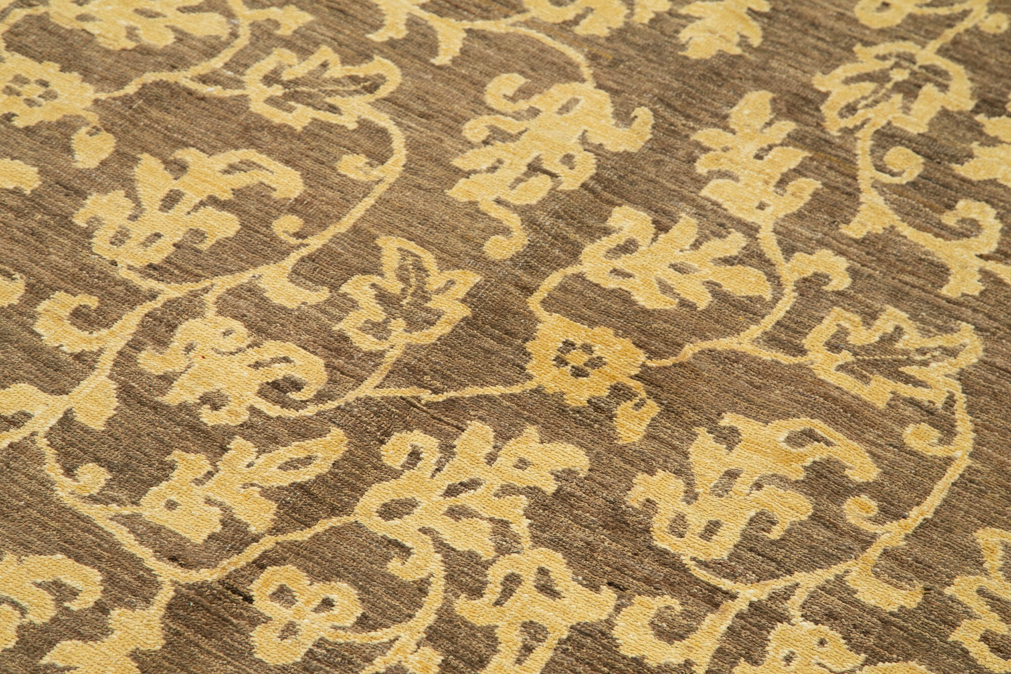 Handmade Wool Area Rug - Tebriz Brown Classic Cotton Wool Rug 3'11''x5'10''
