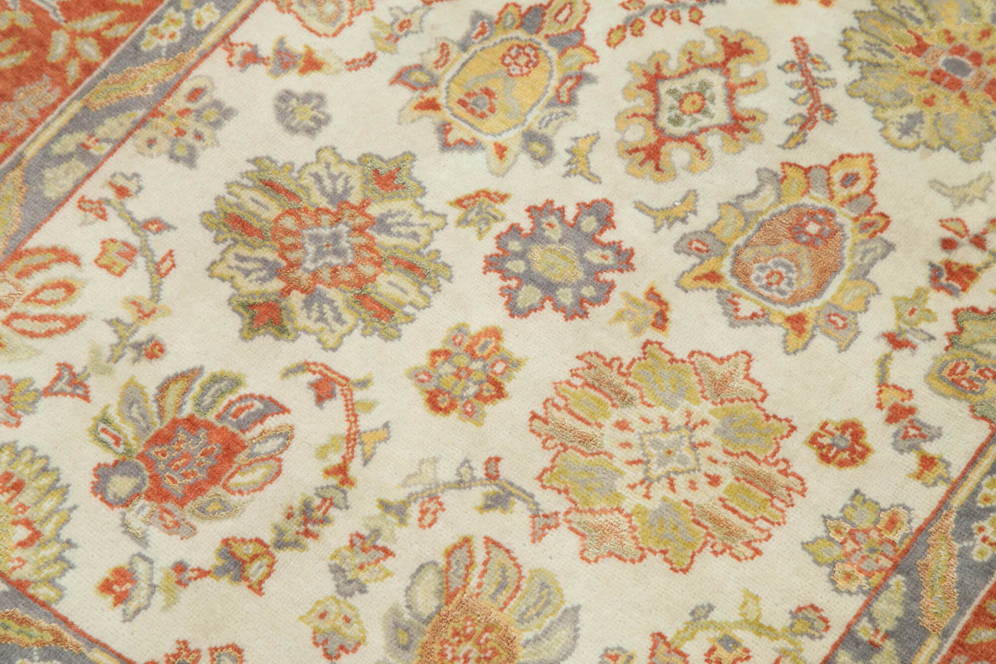 Handmade Wool Area Rug – Tebriz Classic Beige Cotton Wool Rug 2'11''x3'8''