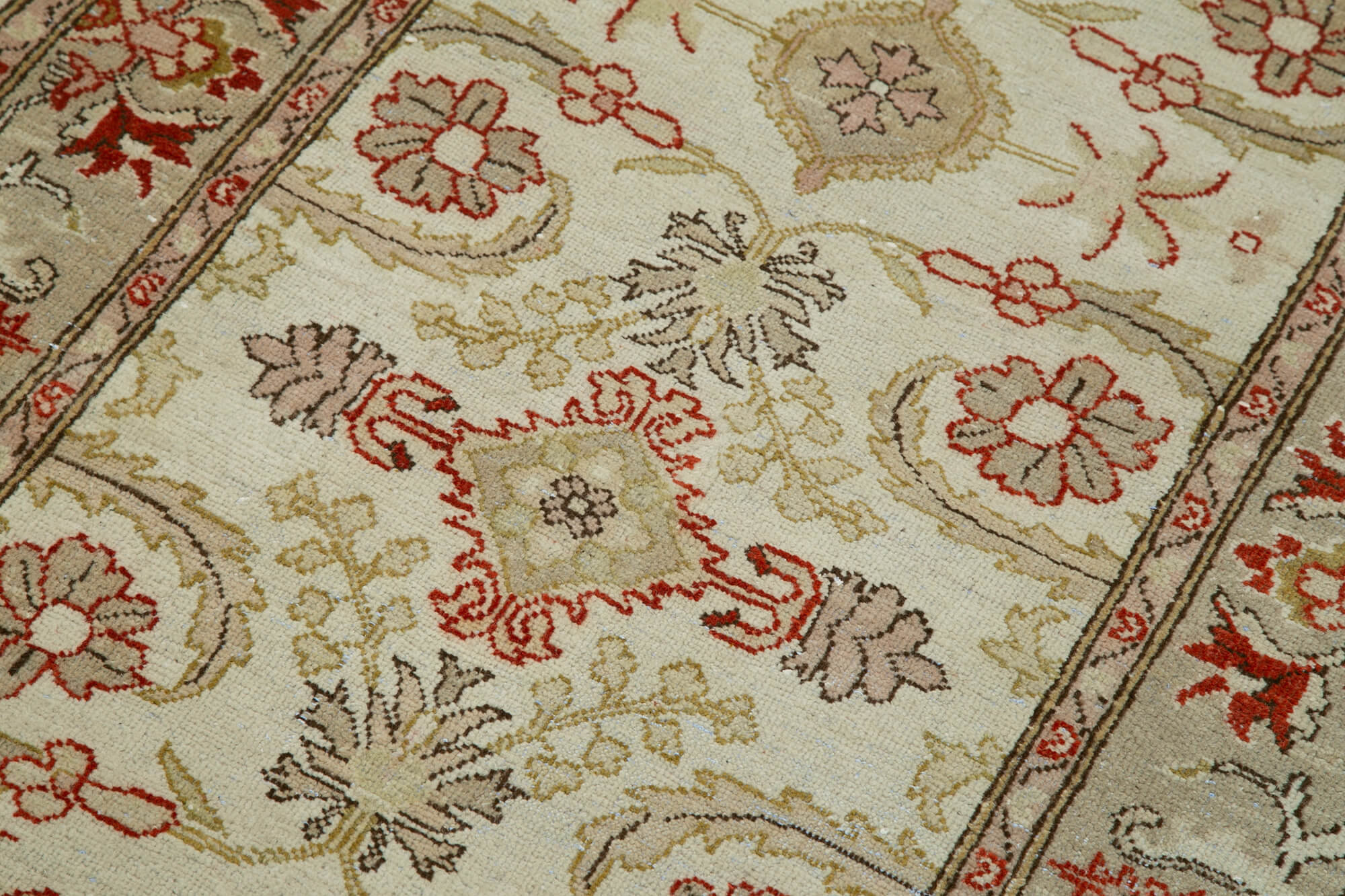 Handmade Wool Area Rug - Tebriz Classic Beige Cotton Wool Rug 2'6''x9'9''