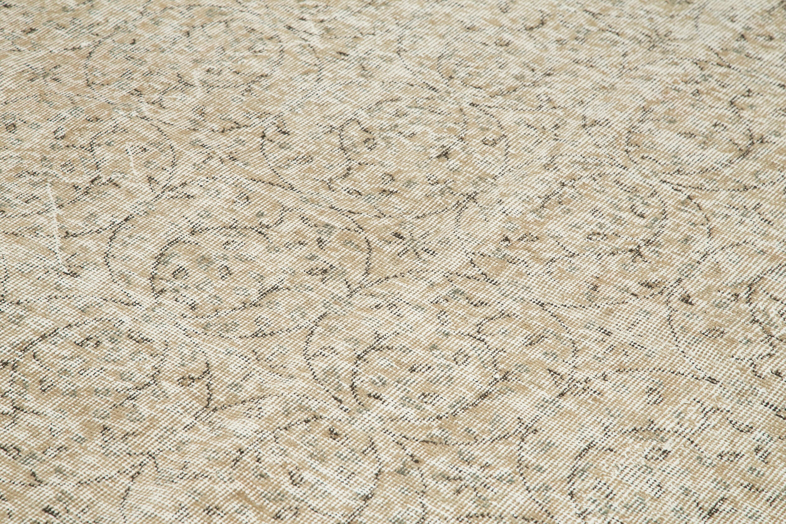 Handmade Wool Area Rug - Vintage Cotton Rug | Beige Neutral Tone Carpet 6'11''x10'2''
