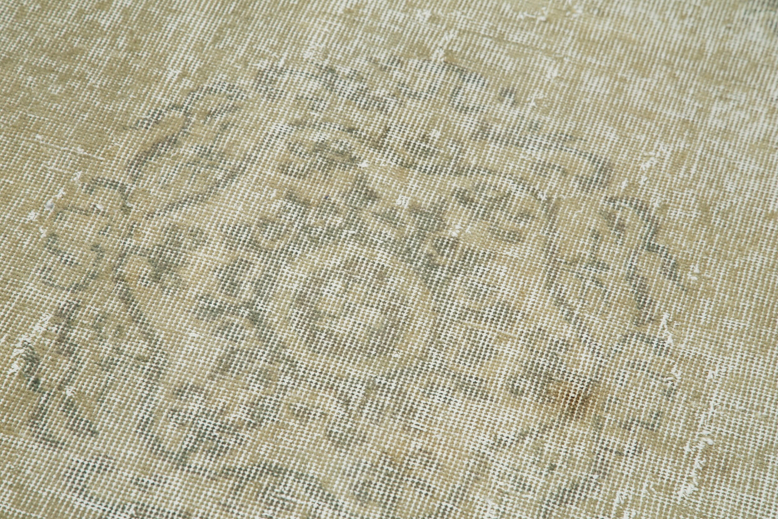 Handmade Vintage Area Rug – Overdyed Beige Wool Cotton 2'7''x9'4'' Durable Floor Covering