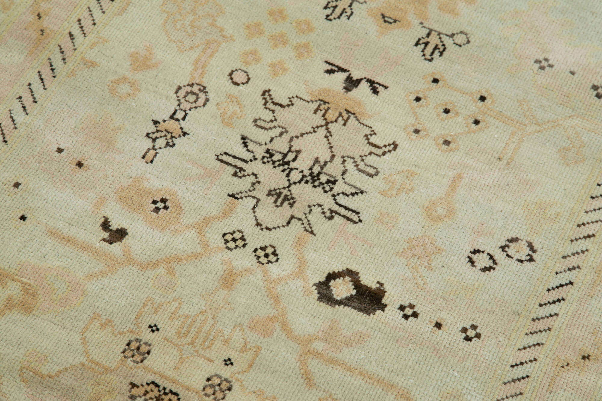 Handmade Wool Area Rug – Tebriz Beige Classic Style Runner 2'7''x10'1''