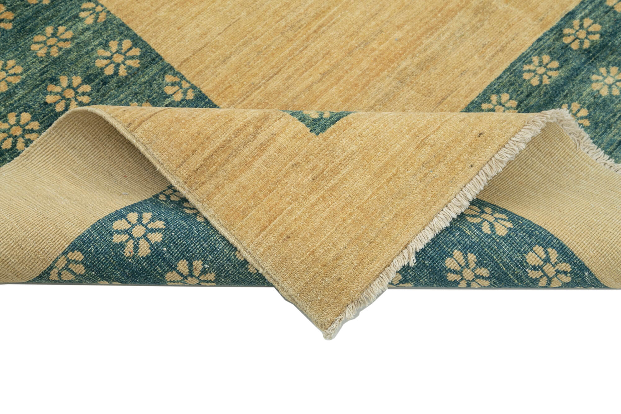 Handmade Wool Area Rug – Classic Beige Cotton Wool Rug 6x8 ft Durable Floor Covering