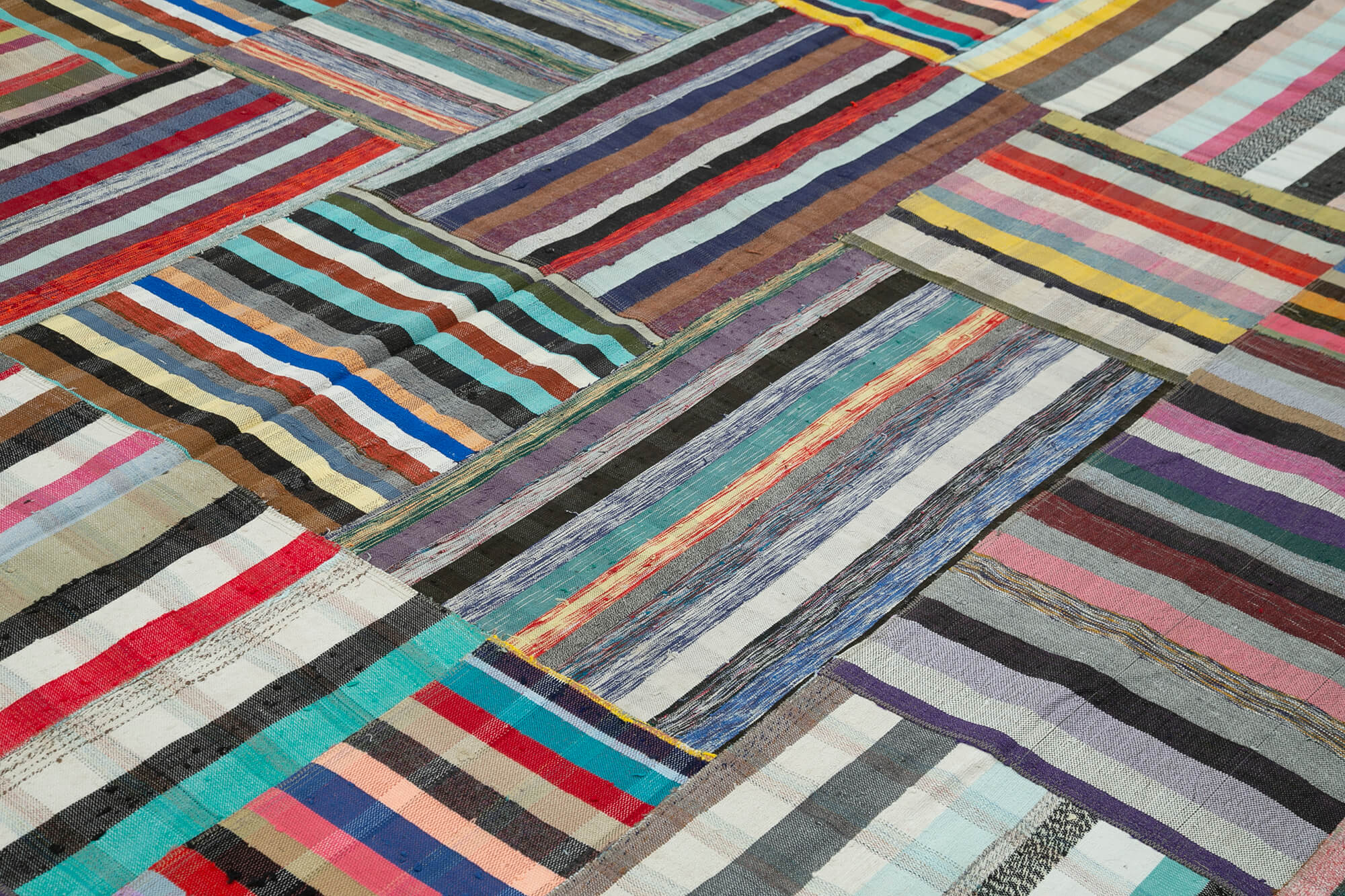 Handmade Wool Area Rug - Grey Patchwork Cotton Wool Rug 11'9'' x 15'0'' | Vintage Turkish Carpet