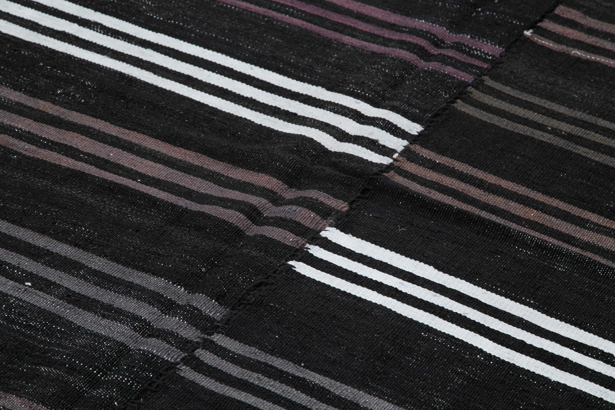 Handmade Geometric Kilim Rug - Black Geometric Turkish Kilim Carpet 6x10 Handmade Rug