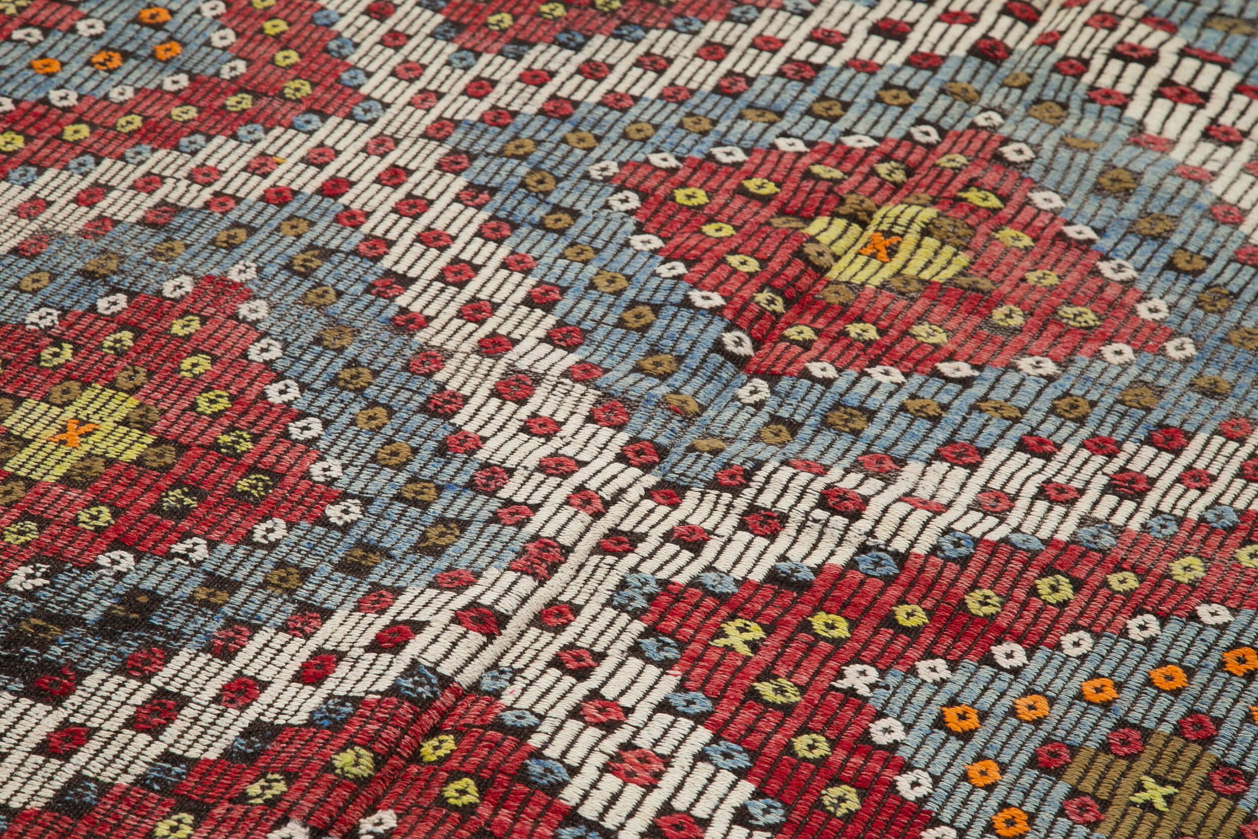 Handmade Kilim Rug - Geometric Area Rug with Goat Hair Carpet & Turkish Wool